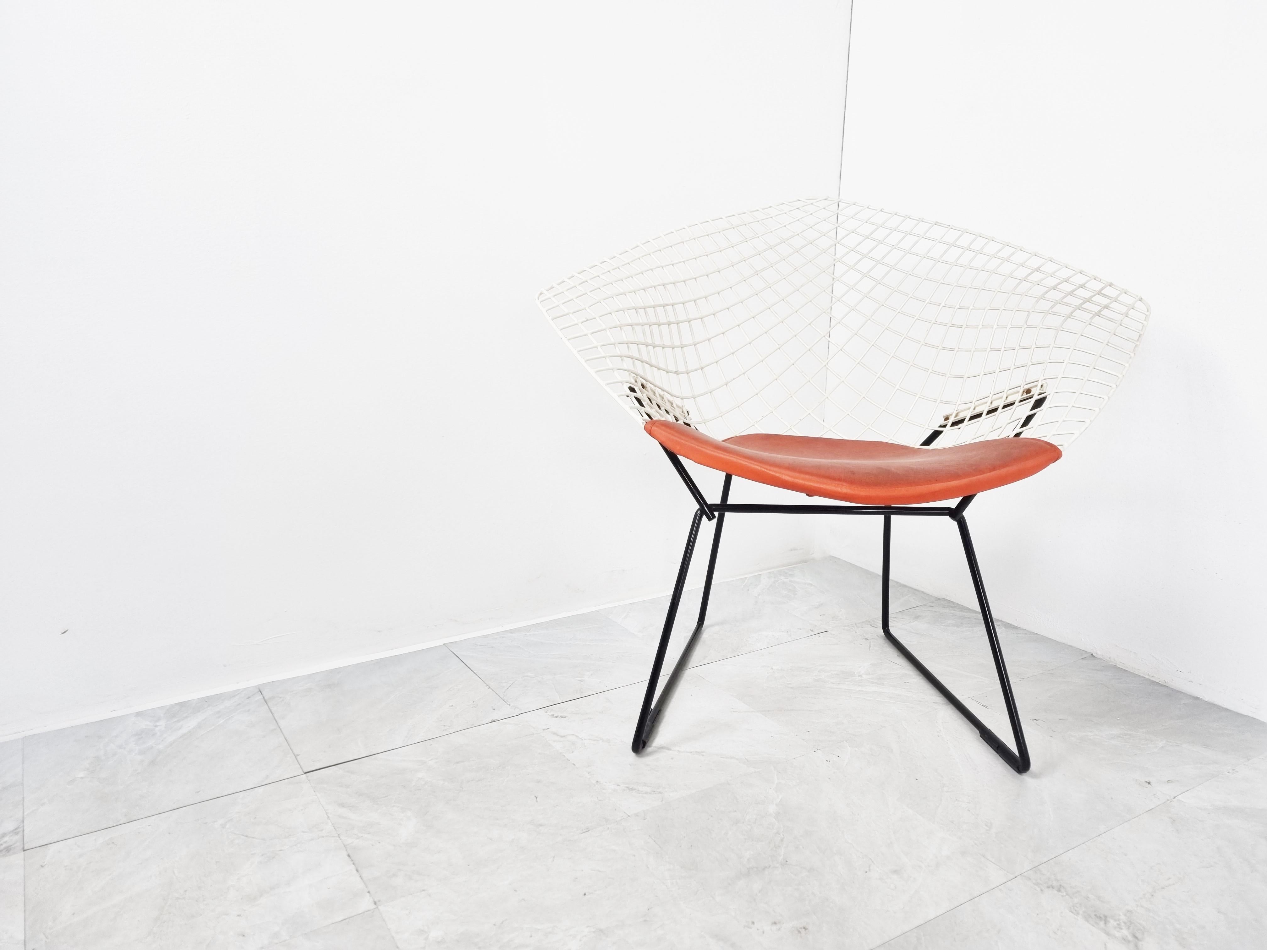 White Diamond Chair by Harry Bertoia for Knoll, 1960s In Good Condition In HEVERLEE, BE