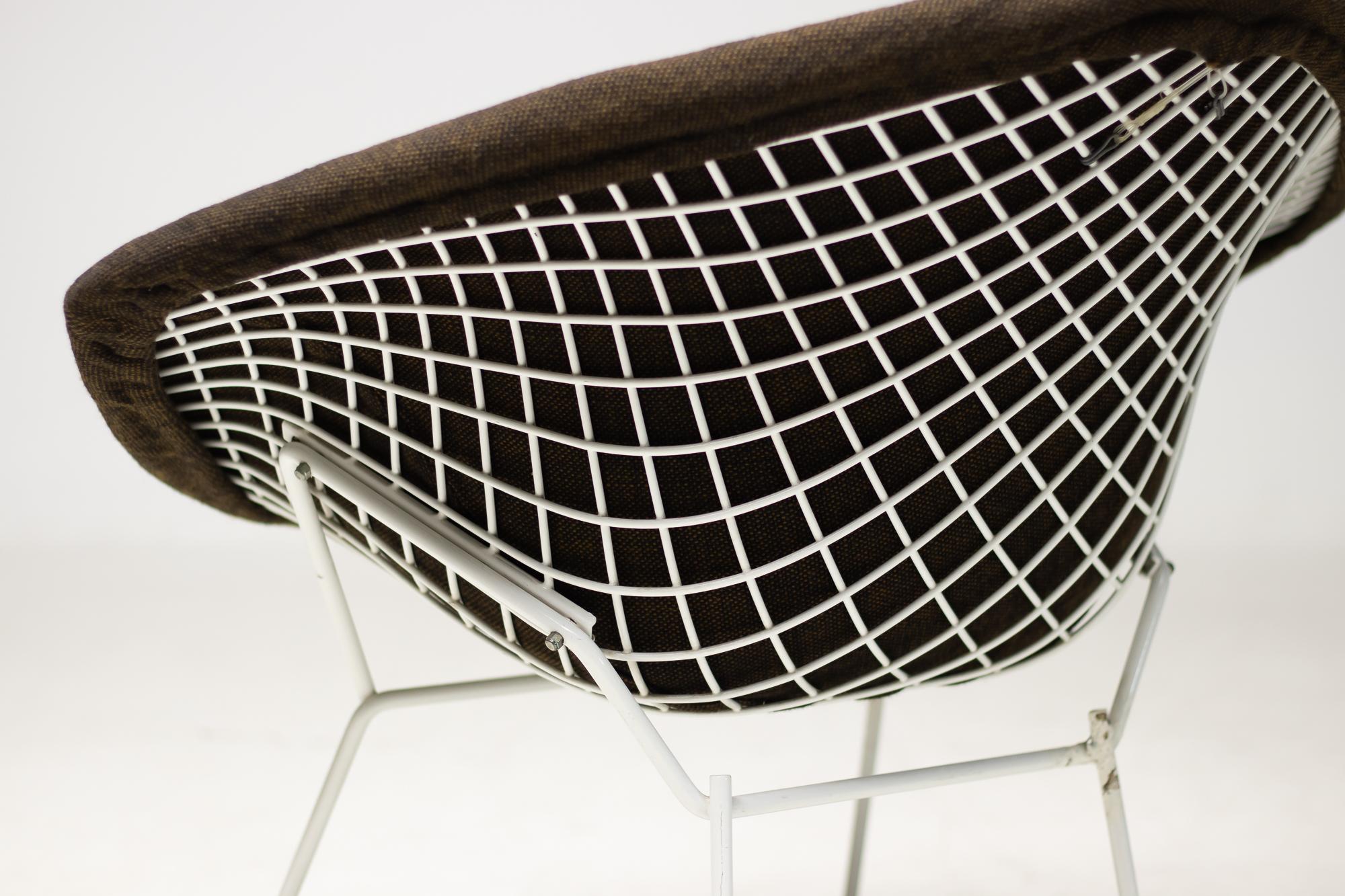 Enameled White Diamond Chair by Harry Bertoia for Knoll