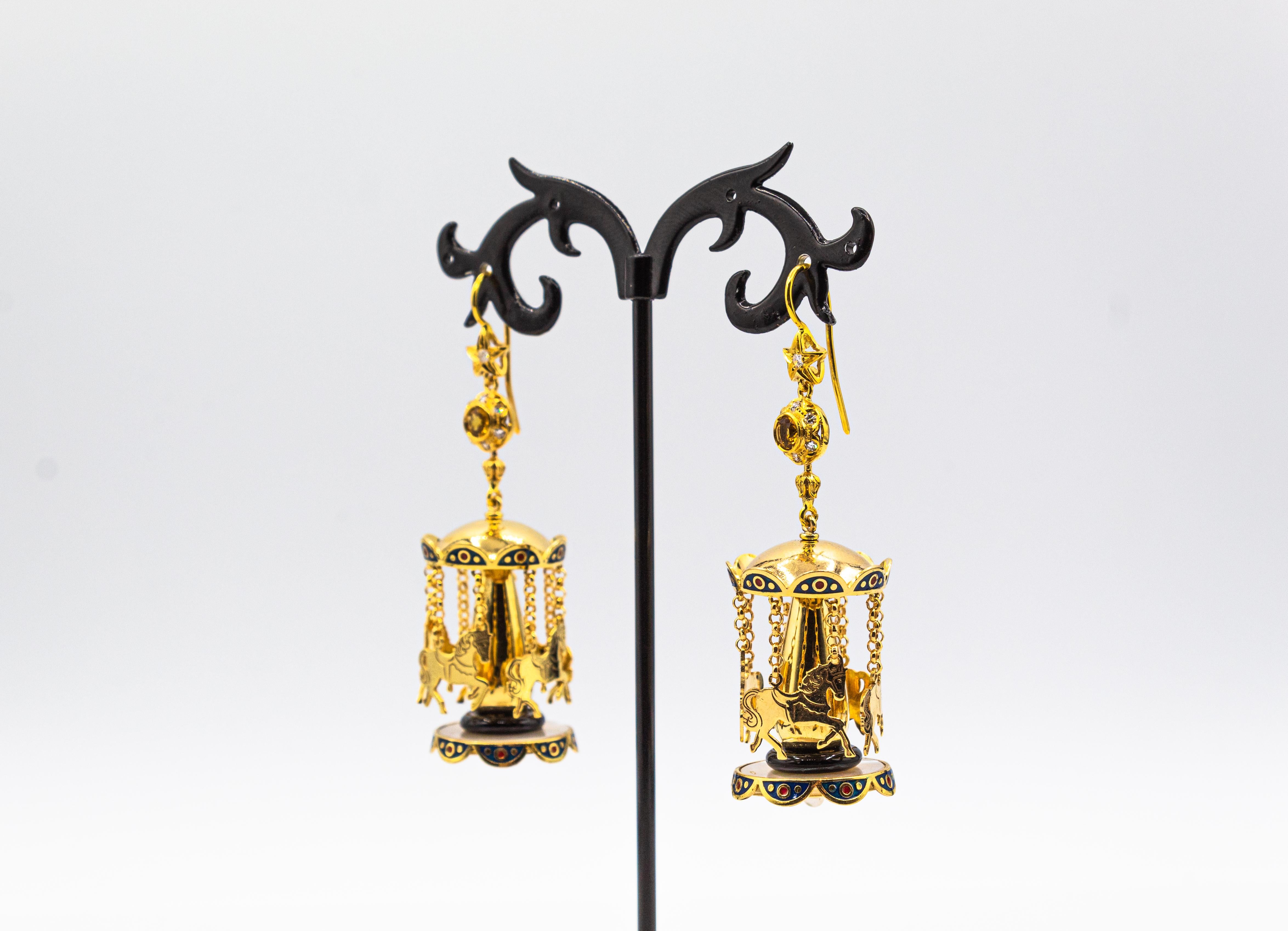 Gelbgold-Ohrstecker „Carousel“ mit weißem Diamant, Citrin, Onyx, Perle und Emaille im Zustand „Neu“ im Angebot in Naples, IT