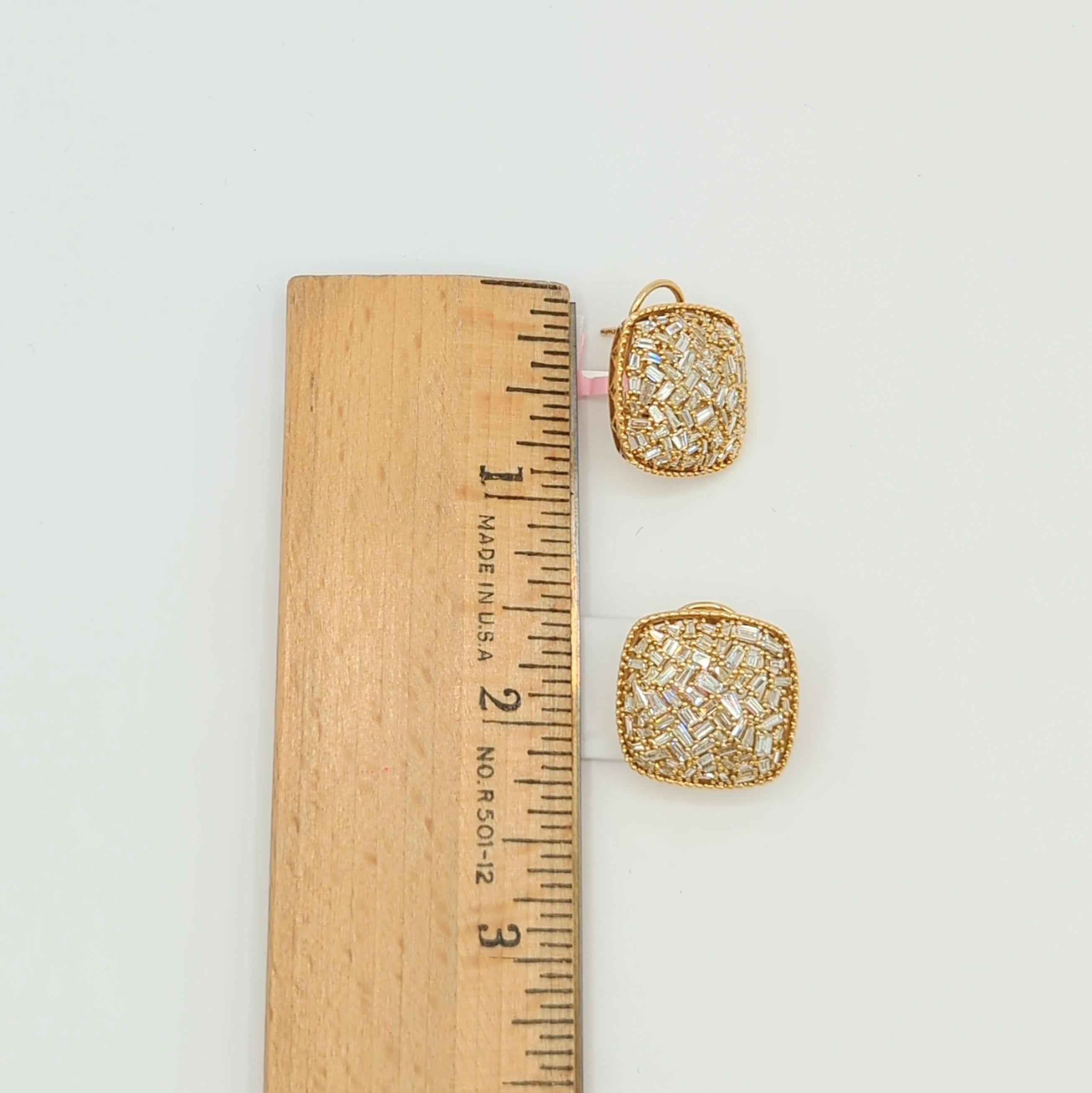 White Diamond Cluster Earrings in 18K Yellow Gold For Sale 2