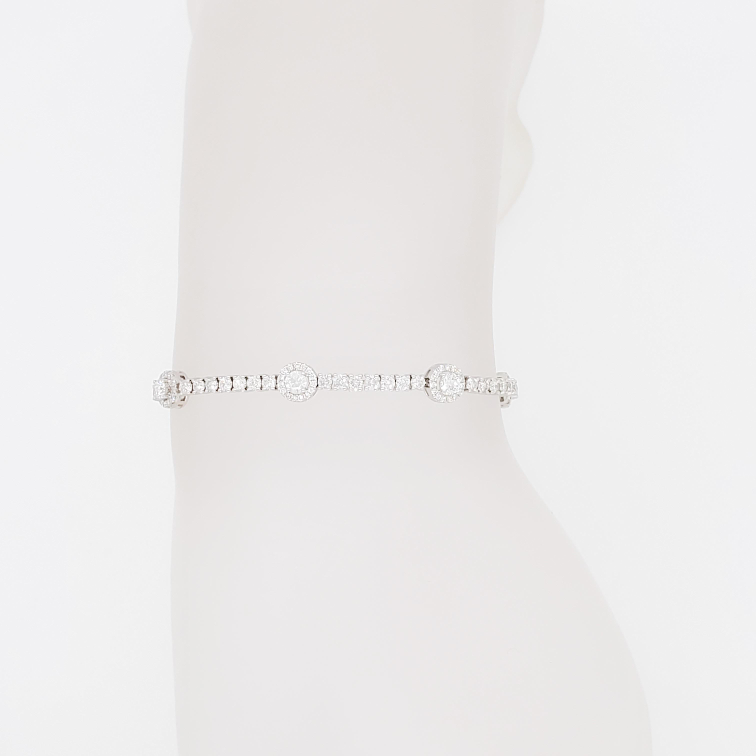 Bracelet à maillons grappe de diamants blancs en or blanc 14 carats Neuf - En vente à Los Angeles, CA