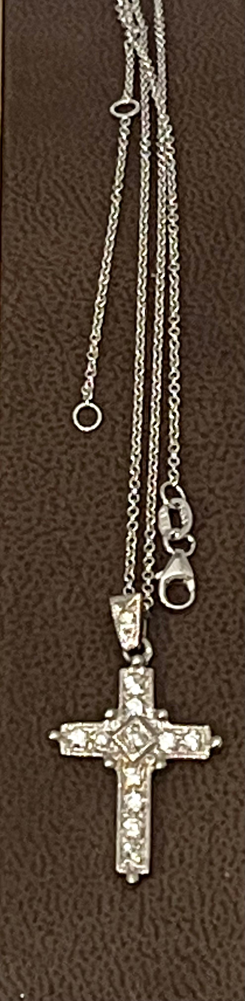 White Diamond Cross Pendant with White Gold Necklace 18 Karat White Gold For Sale 6