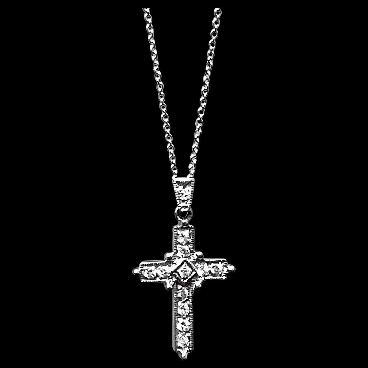 Round Cut White Diamond Cross Pendant with White Gold Necklace 18 Karat White Gold For Sale