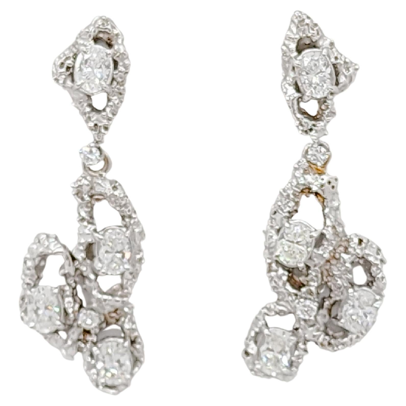 White Diamond Dangle Earrings in 18k White Gold For Sale