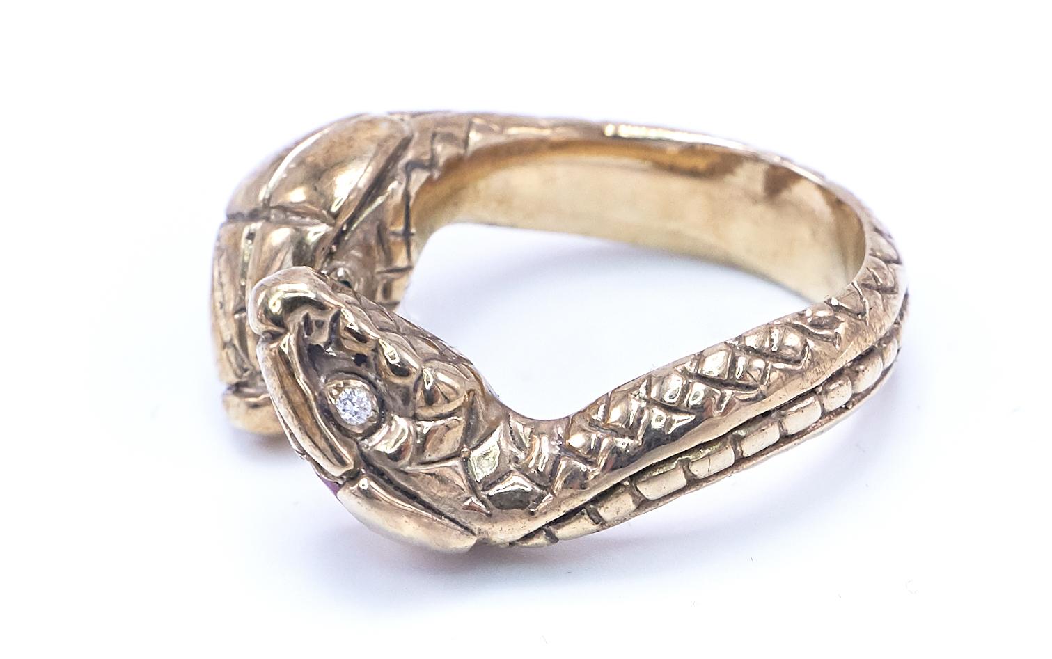  Weißer Diamant  Smaragd Herz Rubin Schlangen-Cocktail  Bronze-Ring  J DAUPHIN im Zustand „Neu“ im Angebot in Los Angeles, CA