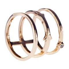 Dreifacher Band-Cocktailring mit weißem Diamant in Gold J Dauphin