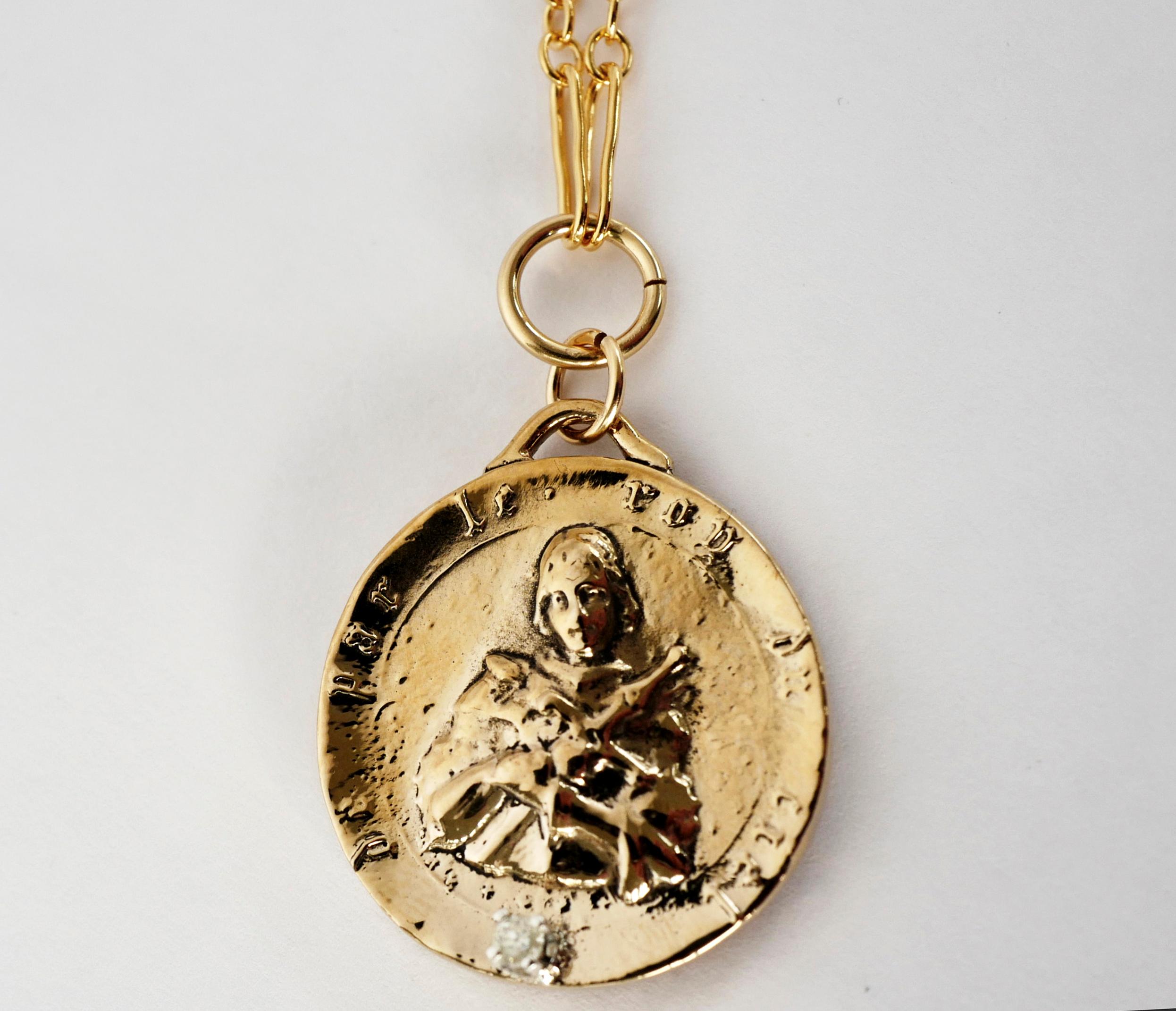 team heretics necklace