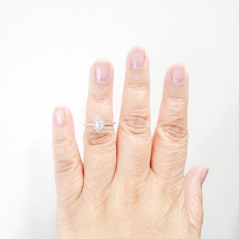 White Diamond Marquise and Round Ring in 14k White Gold For Sale at 1stDibs