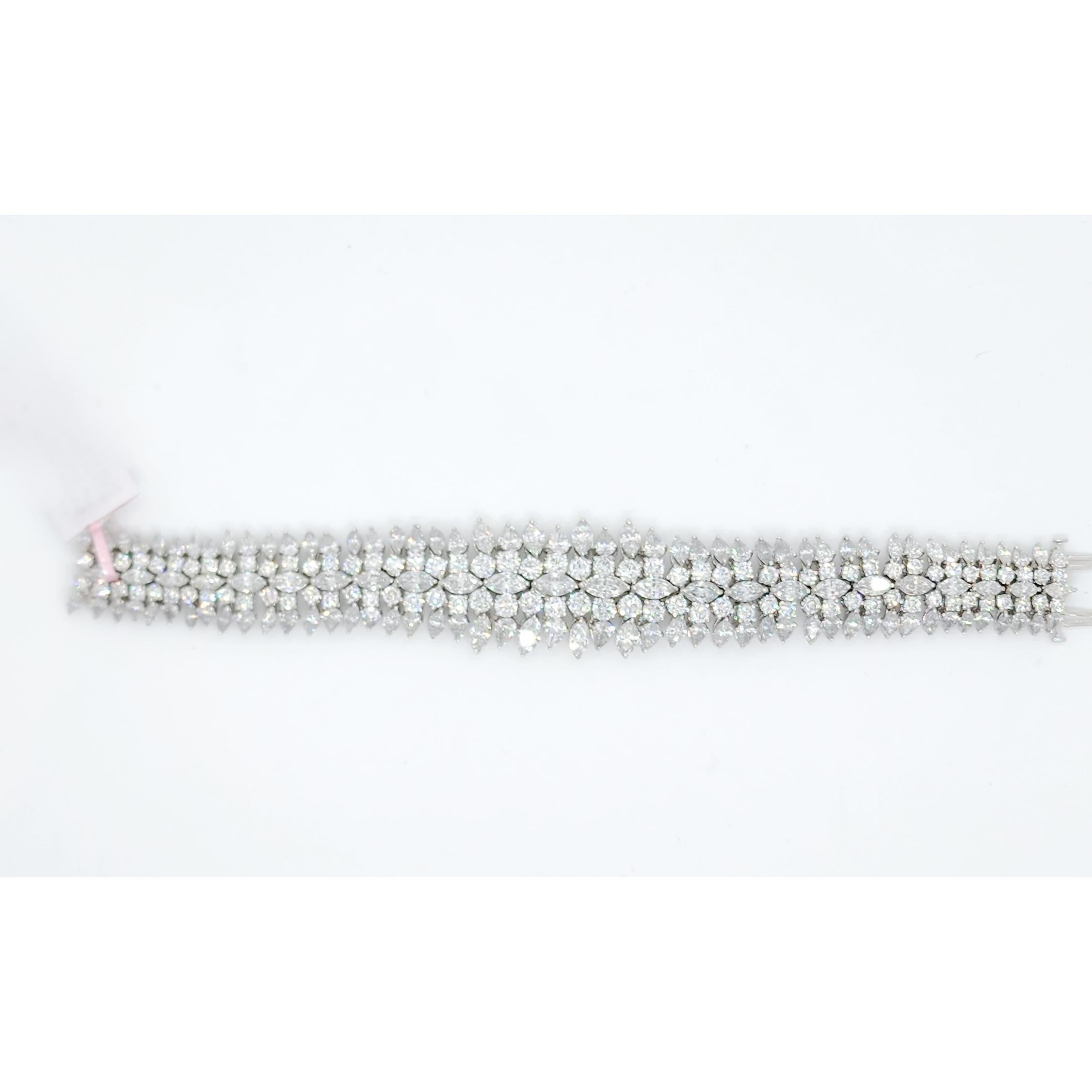 Weißes Cluster-Armband mit weißen Diamanten im Marquise-, Birnen- und Rundschliff (Marquiseschliff)