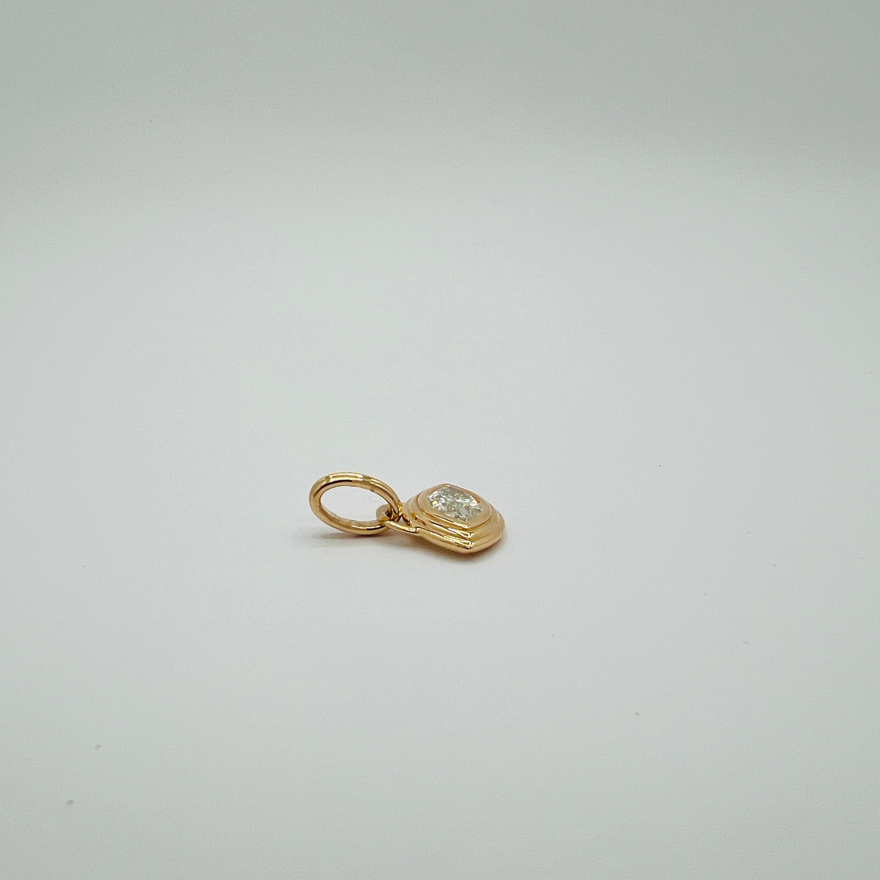 Colgante Marquesa de Diamante Blanco en Oro Amarillo de 18 K en venta 2