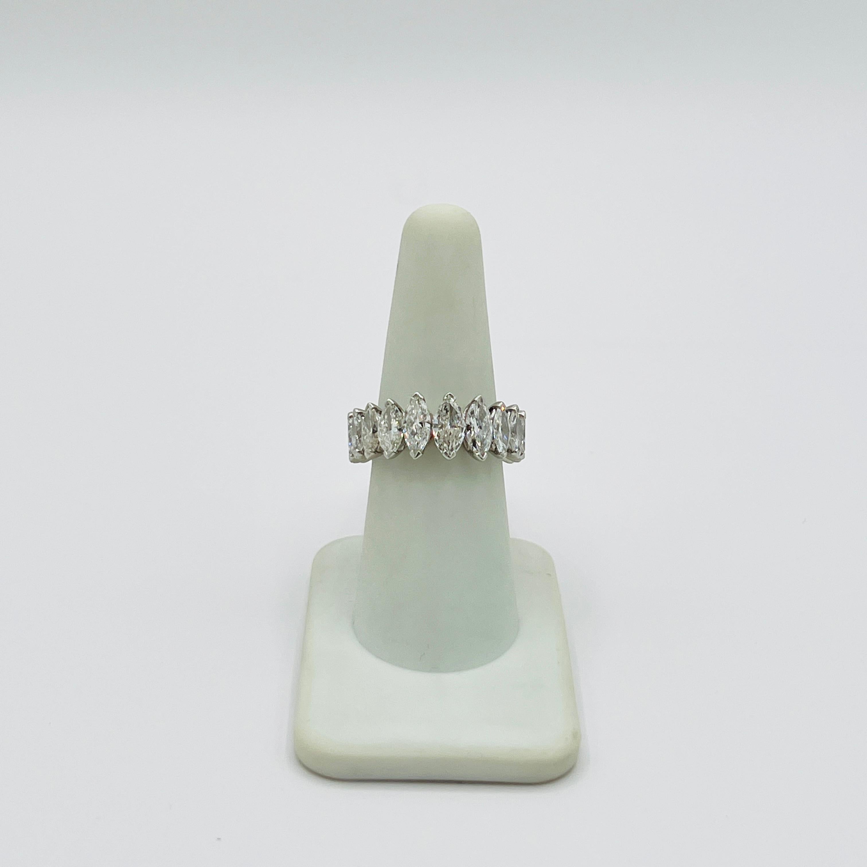Anillo marquesa de diamantes blancos en platino en Nuevo estado para la venta en Los Angeles, CA