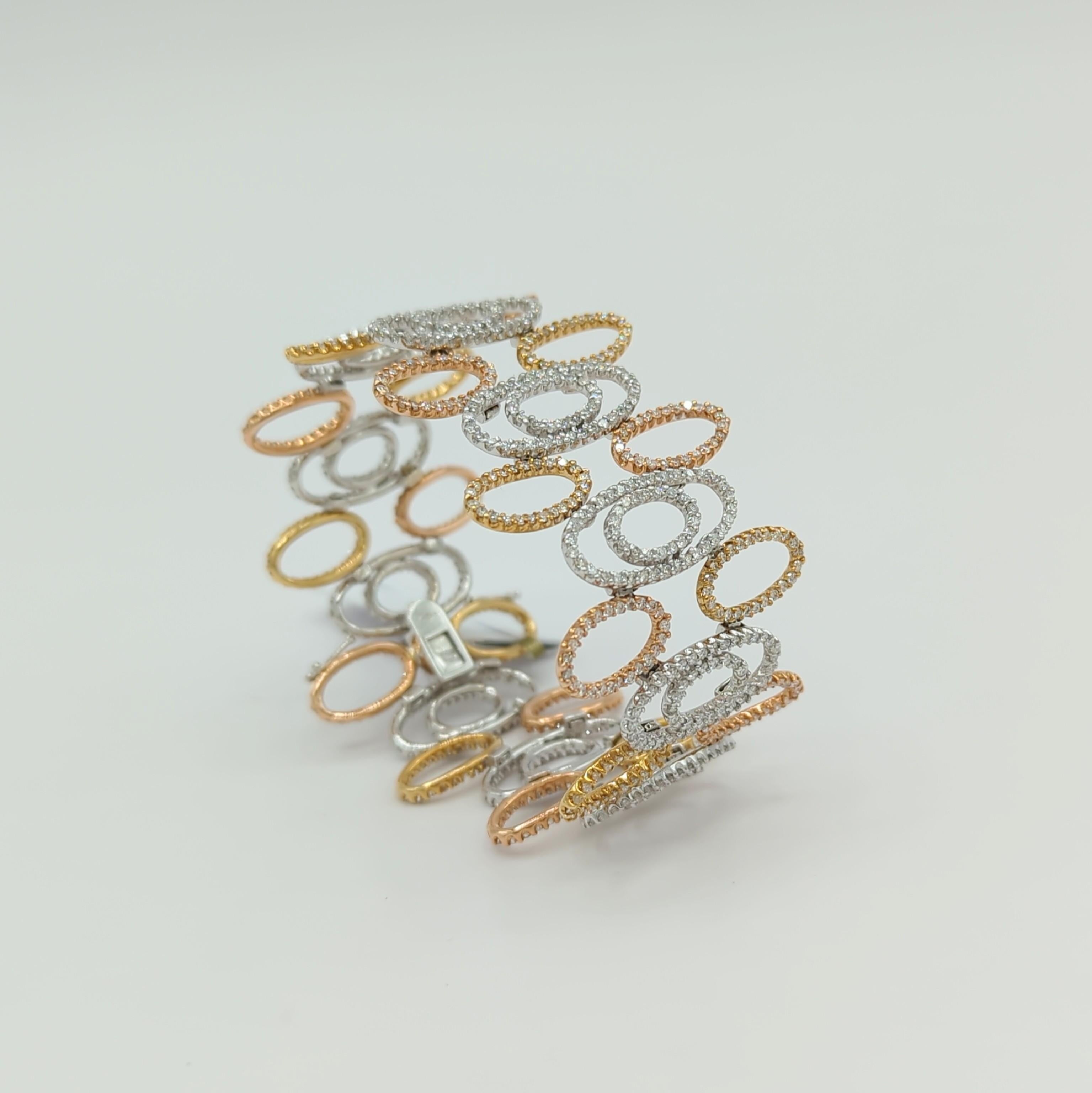 Women's or Men's White Diamond Oval Design Bracelet in 18K 3 Tone Gold For Sale