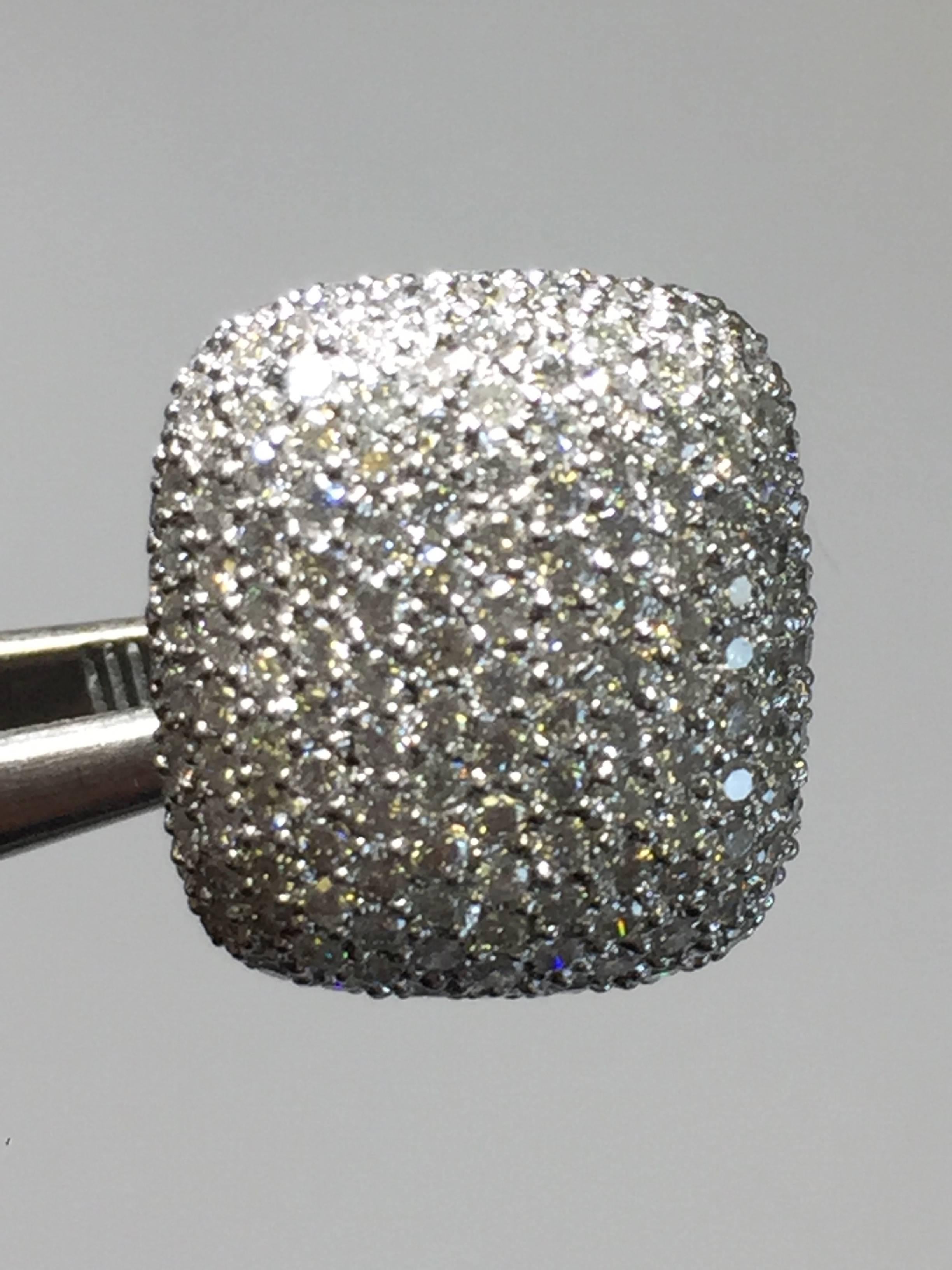 White Diamond Pave Earrings in 18 Karat White Gold In New Condition In Los Angeles, CA