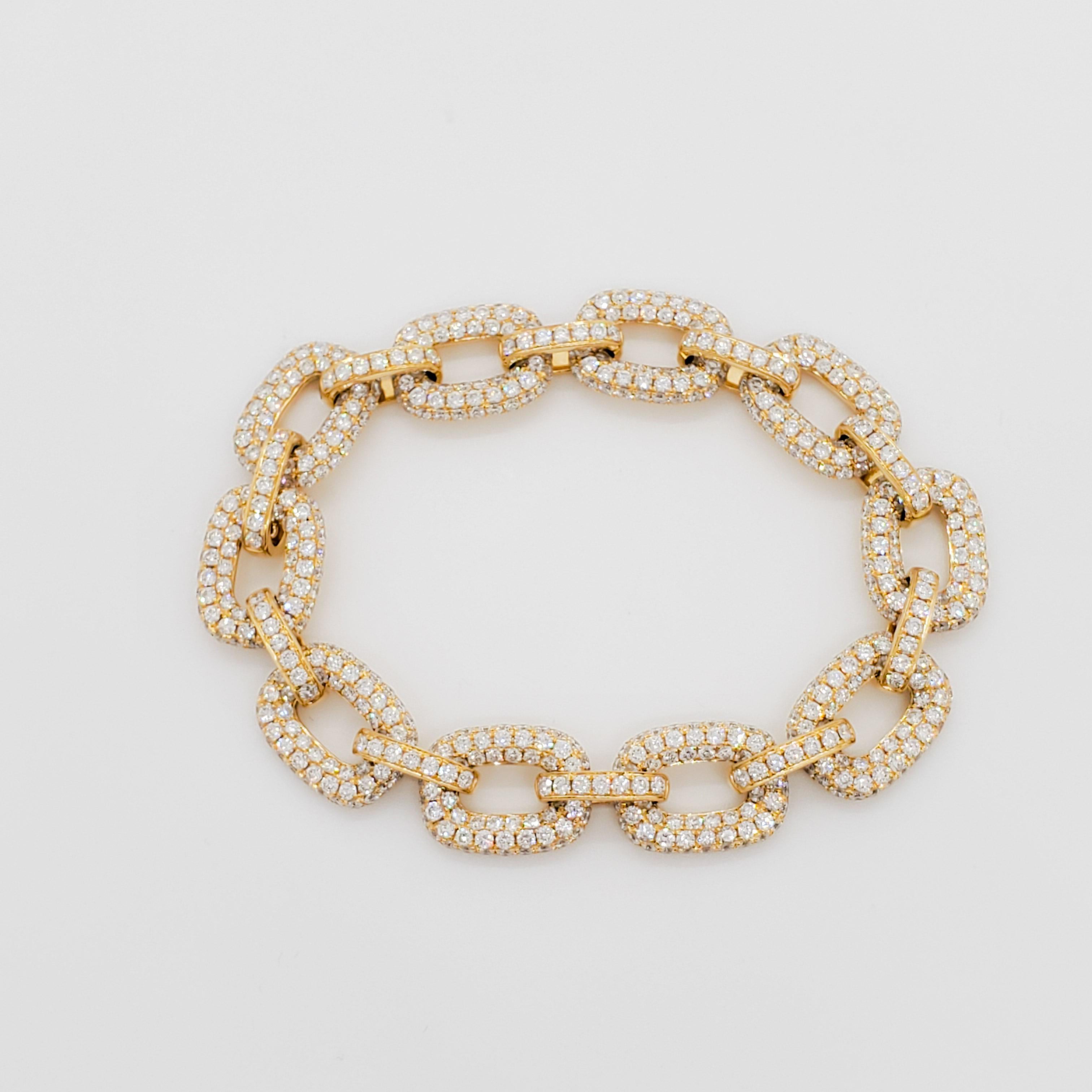 Gorgeous and trendy 11.50 ct. white diamond pave link bracelet.  Handmade in 18k yellow gold.  Perfect for stacking and elegant enough to wear on it's own.  Length is 7