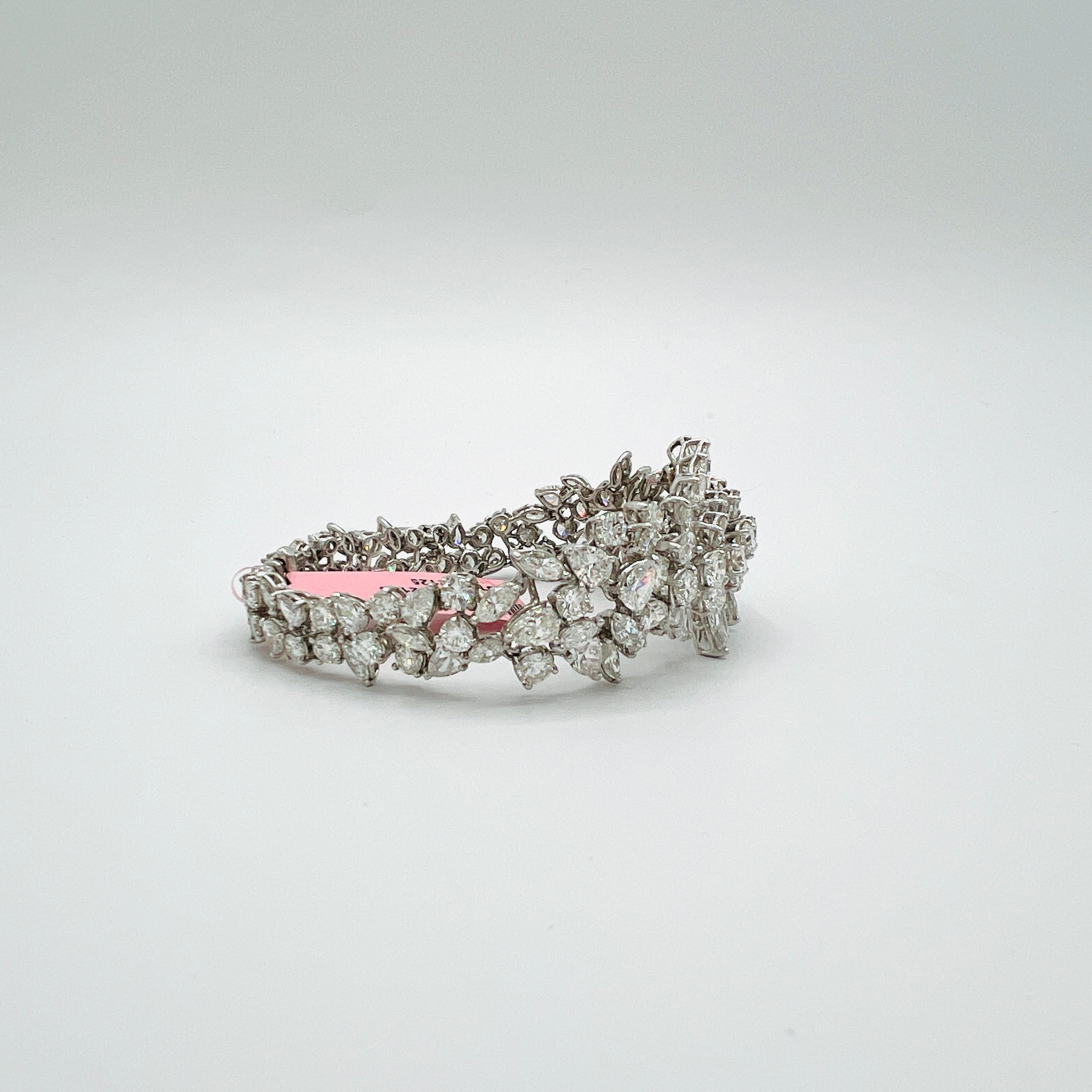 White Diamond Pear, Marquise, and Round Cluster Bracelet in Platinum Neuf - En vente à Los Angeles, CA