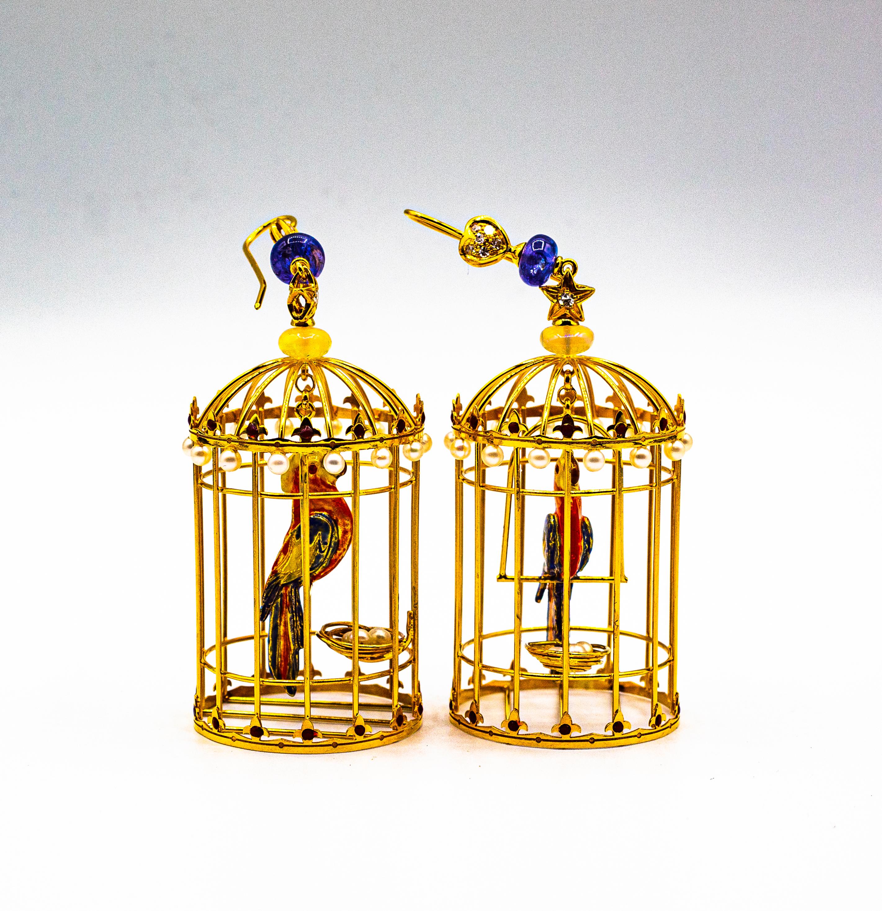 Ohrringe „Birdcage“ mit weißem Diamant, Perle, Tansanit, Opal und Emaille aus Gelbgold für Damen oder Herren im Angebot