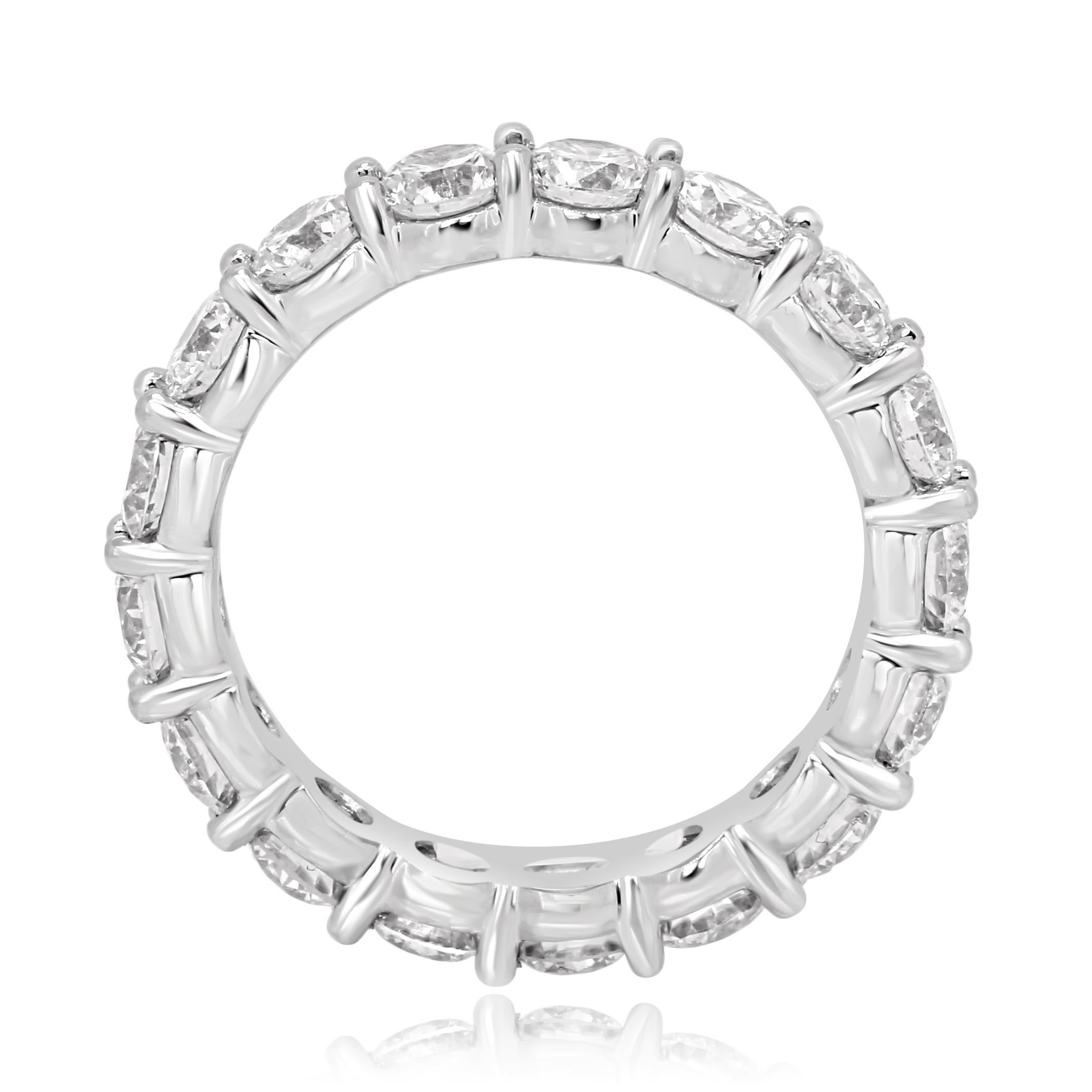 Round Cut White Round Diamond Platinum Eternity Bridal Fashion Cocktail Band Ring