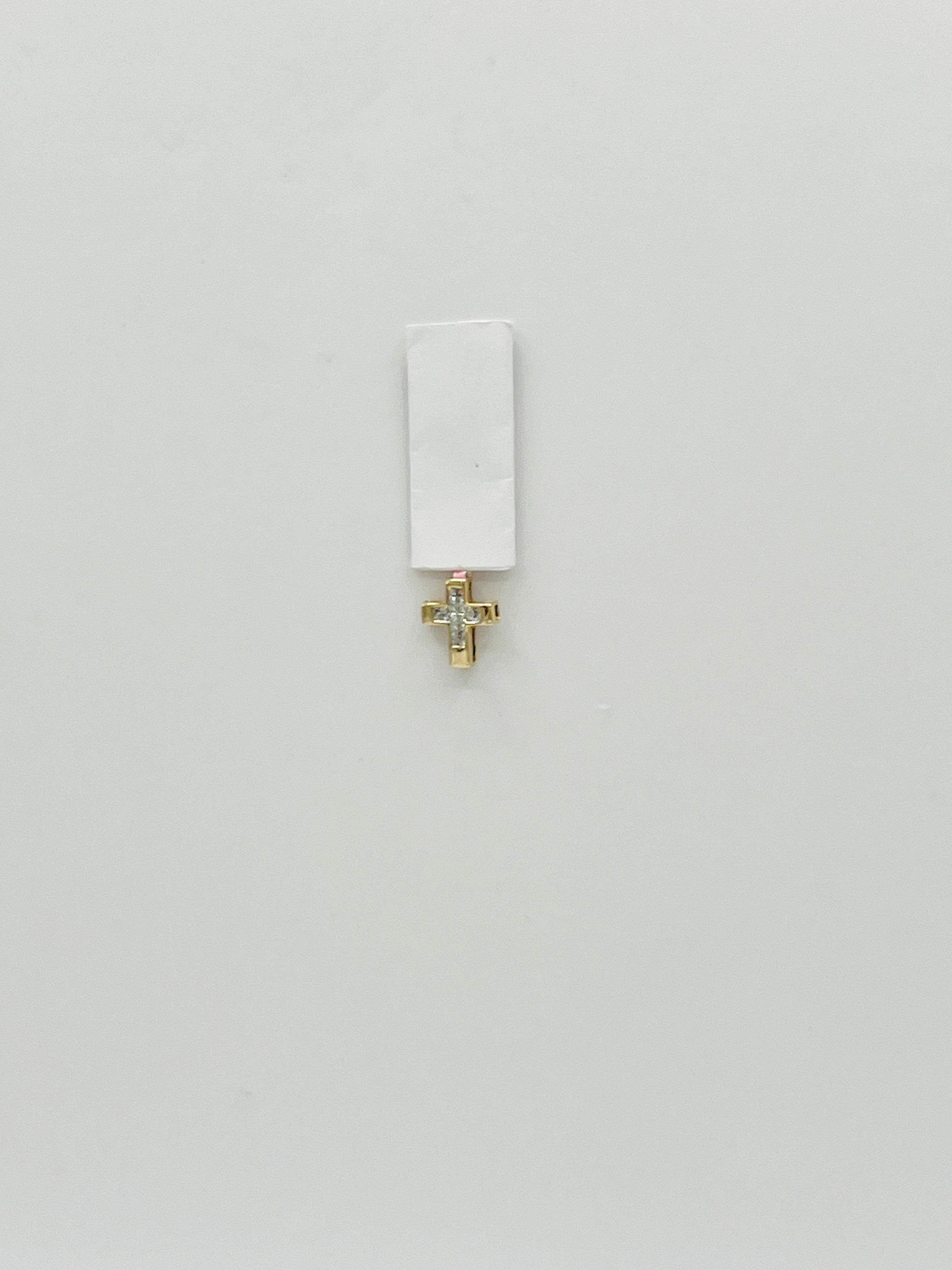 Women's or Men's White Diamond Princess Cut Cross Pendant in 14K Yellow Gold For Sale