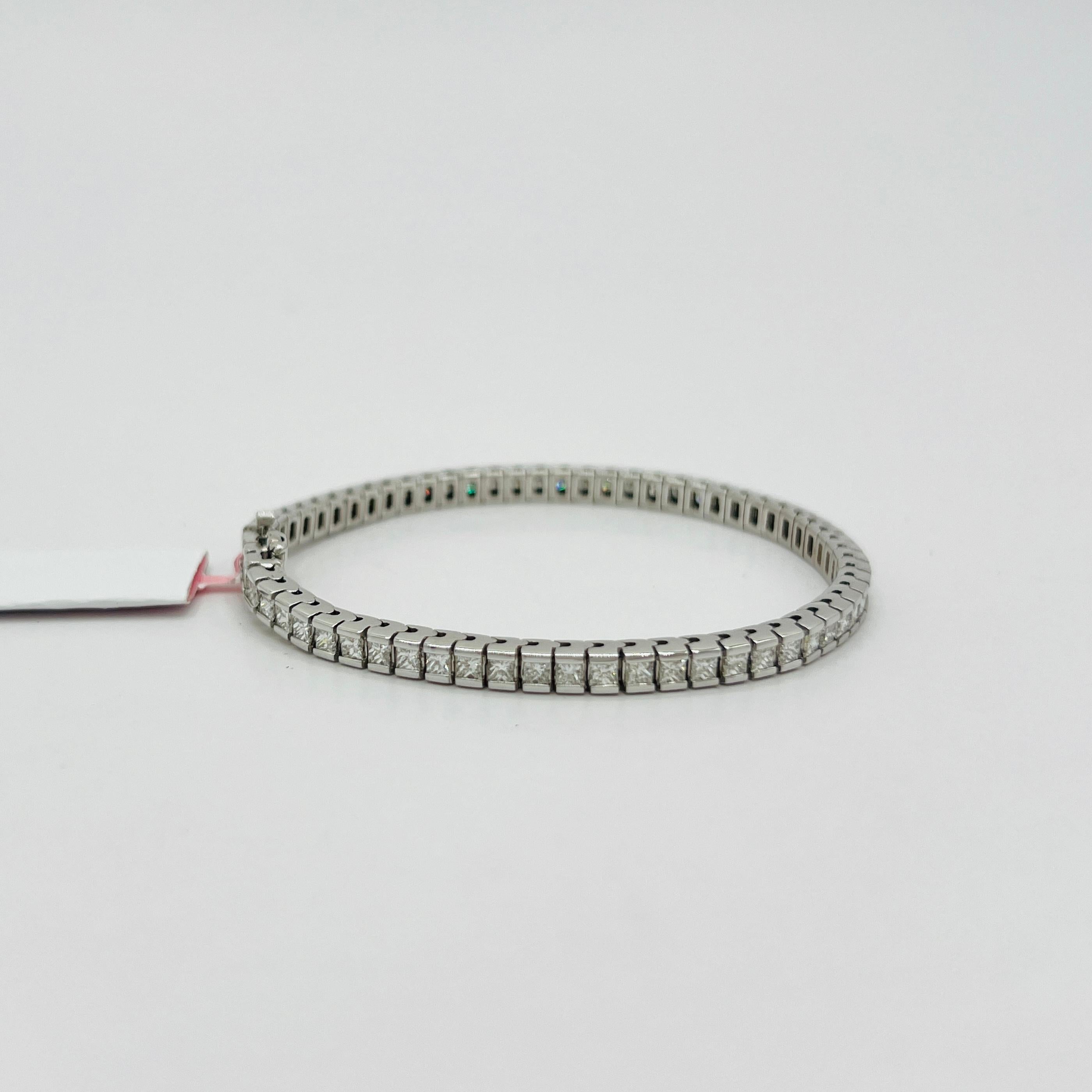 Weißes Diamant-Tennisarmband mit Prinzessinnenschliff aus 14K Weißgold für Damen oder Herren