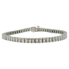Weißes Diamant-Tennisarmband mit Prinzessinnenschliff aus 14K Weißgold