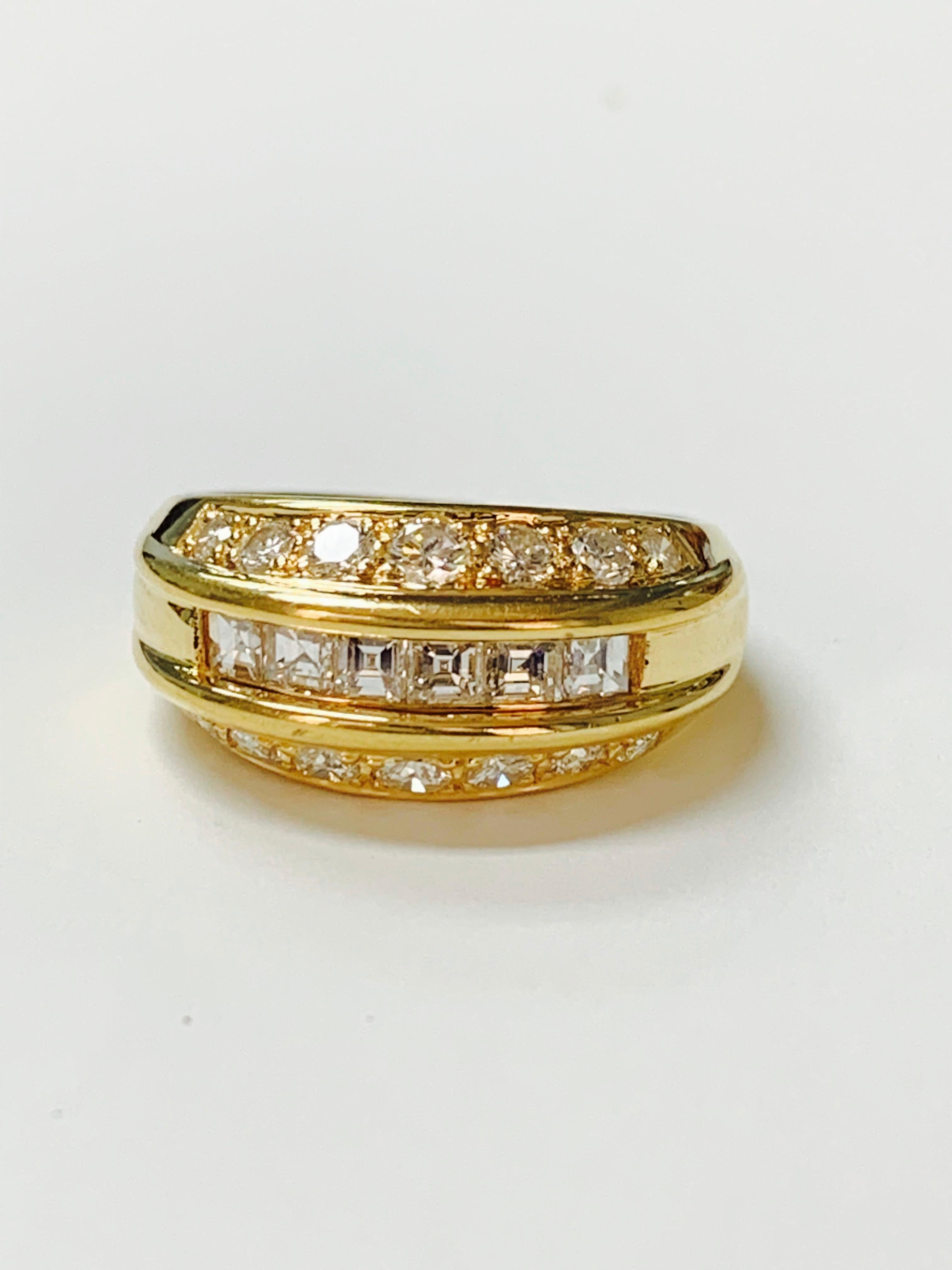 White Diamond Ring in 18 Karat Yellow Gold For Sale 2