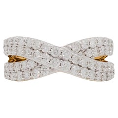 Anello con diamante bianco e motivo Criss Cross in oro giallo 14k