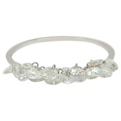 Anillo "Fleco" de diamantes blancos talla rosa en oro blanco de 18 quilates