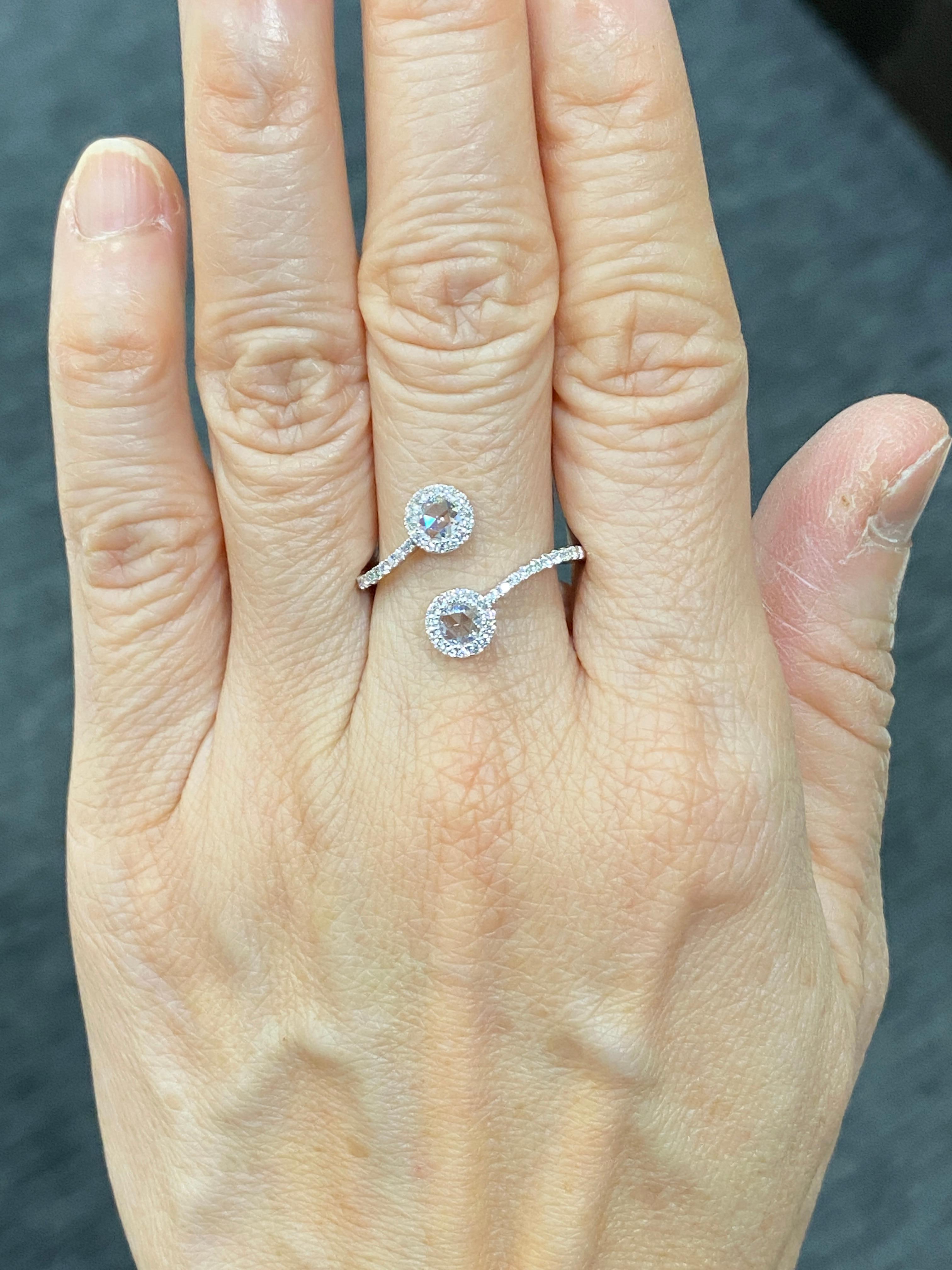 White Diamond Rose Cut Toi et Moi 18 Karat white Gold Ring In New Condition For Sale In Hong Kong, HK