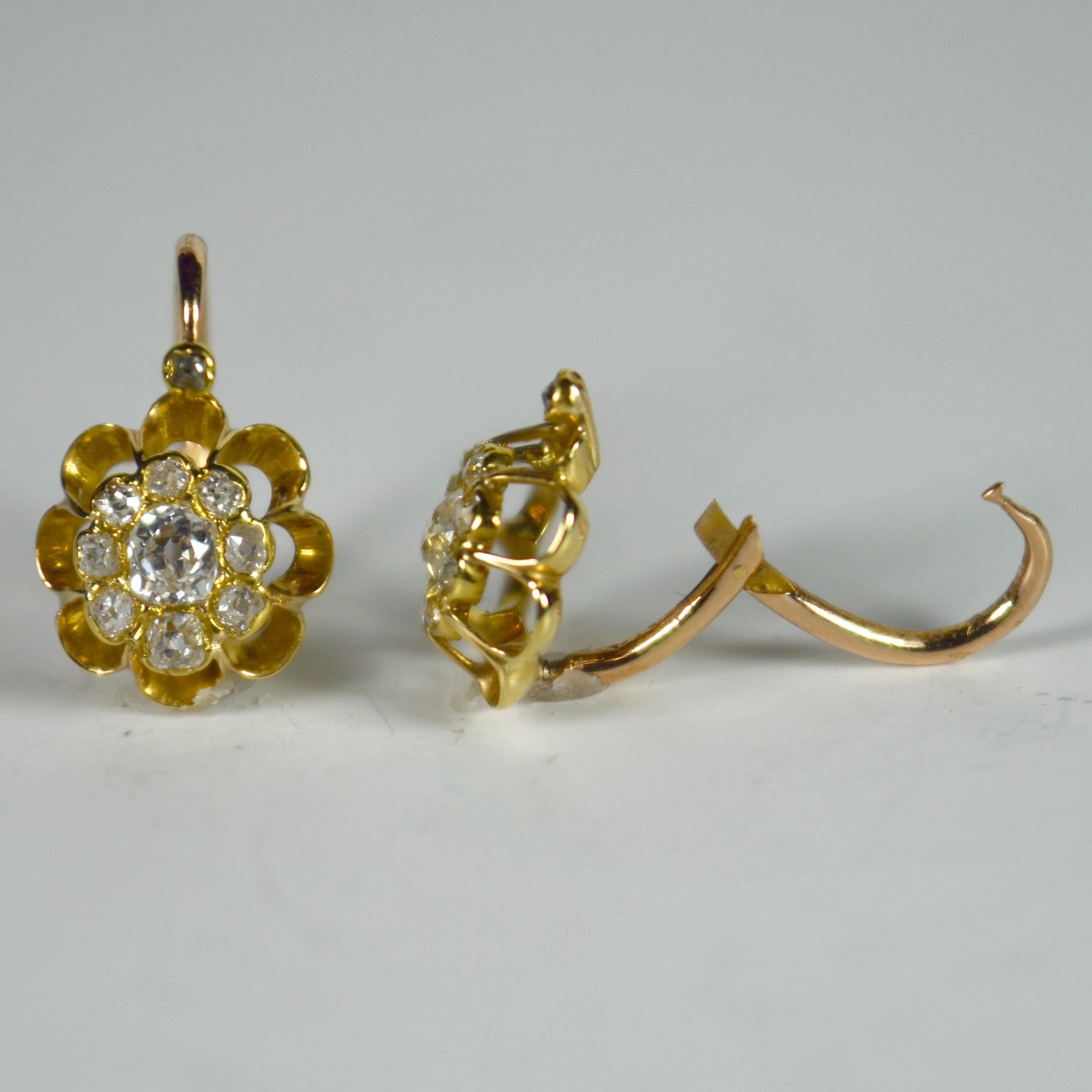 White Diamond Rose Yellow Gold Dormeuse Drop Cluster Earrings In Good Condition In London, GB