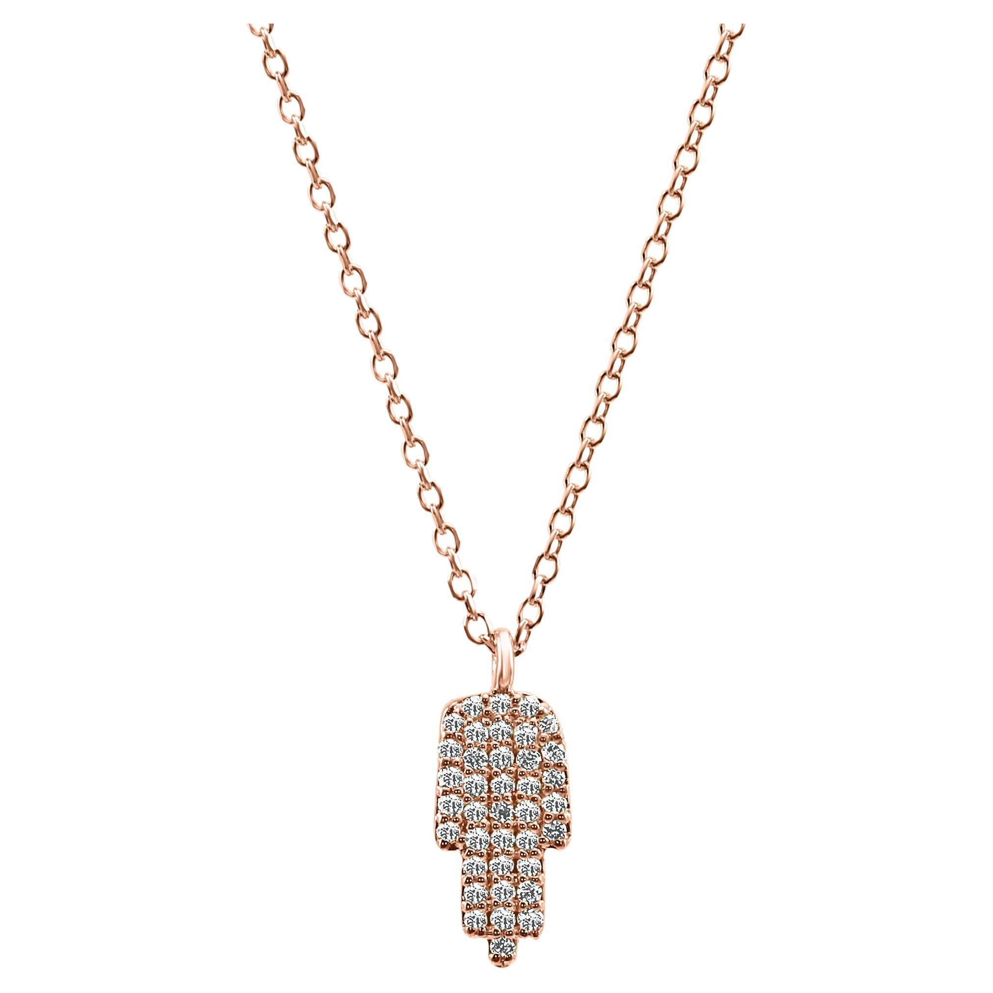 Collier à pendentifs en or rose 14K avec diamants blancs ronds "Hamsa" et chaîne de mode  en vente