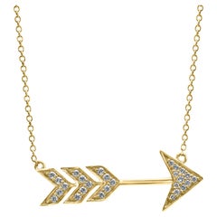 White Diamond Round 14K Yellow Gold Arrow Shaped Fashion Pendent Chain Necklace 