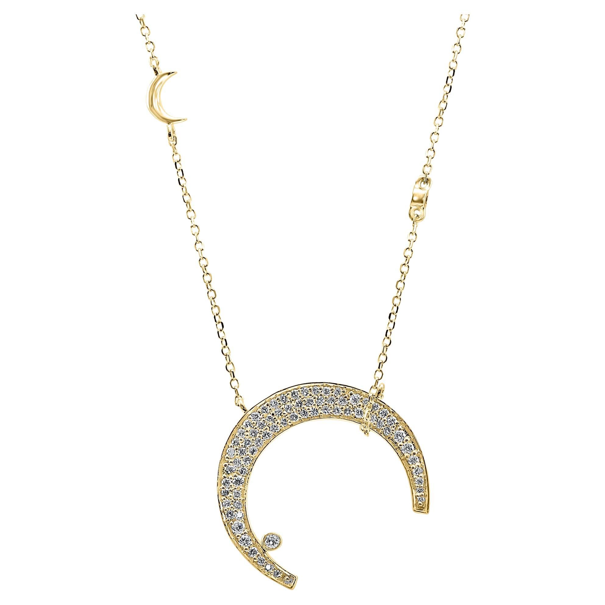 White Diamond Round 14K Yellow Gold Crescent Fashion Drop Pendent Chain Necklace For Sale