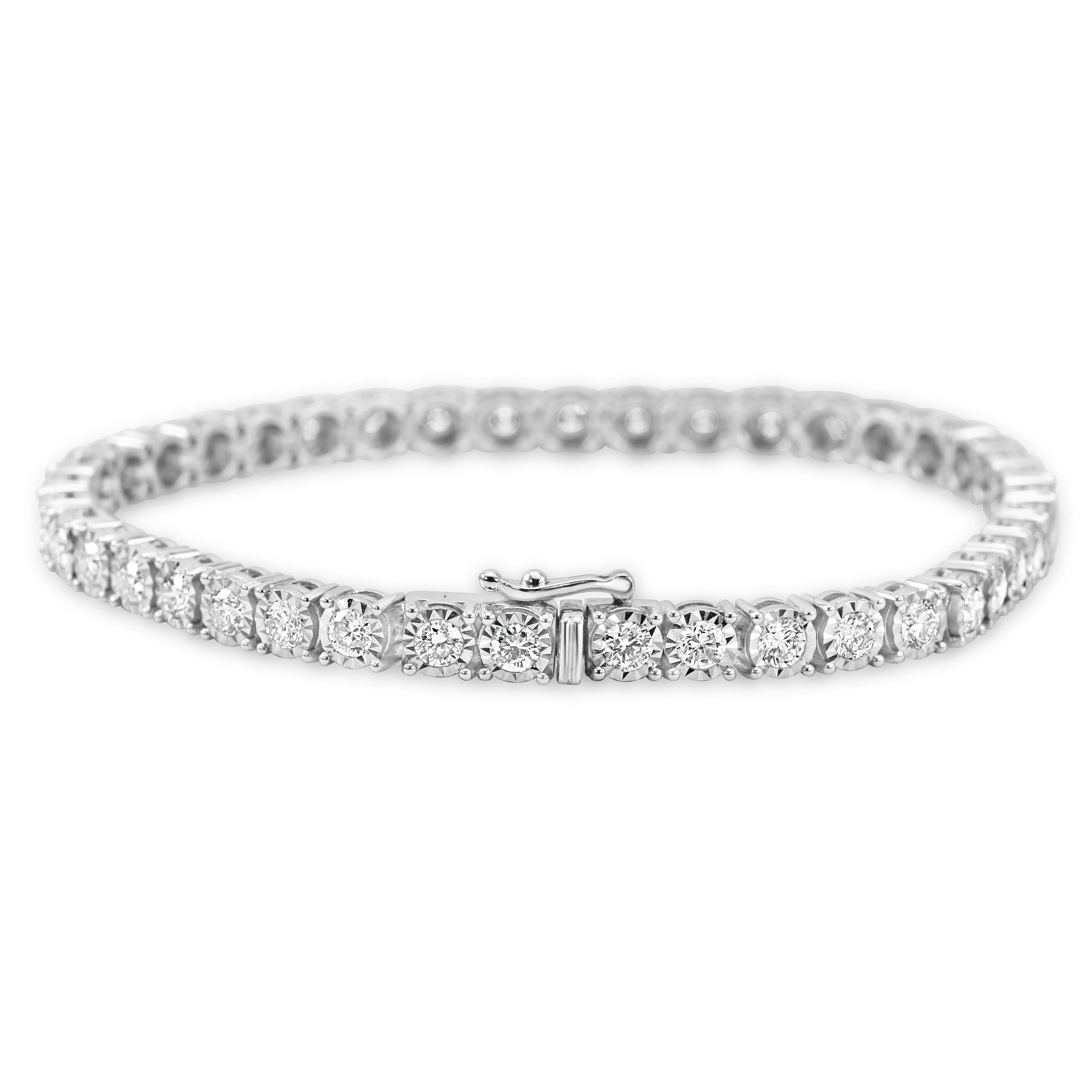 Moderne Bracelet tennis à la mode en or blanc 14 carats avec diamants blancs ronds de 3,97 carats en vente