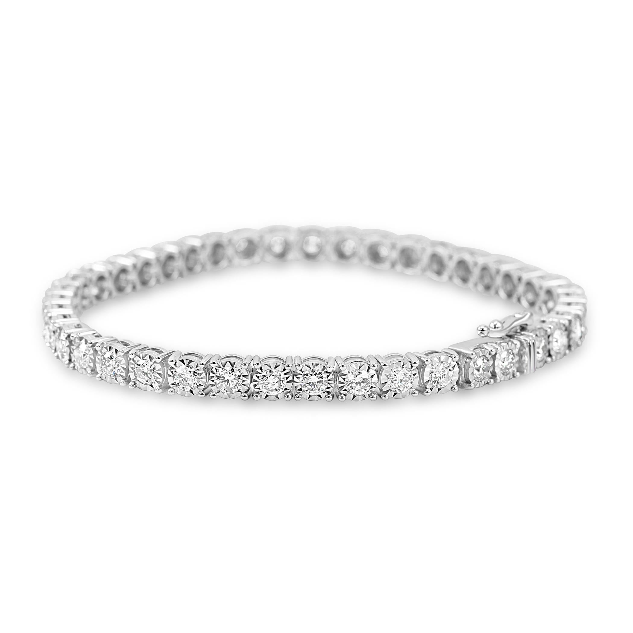 Taille ronde Bracelet tennis à la mode en or blanc 14 carats avec diamants blancs ronds de 3,97 carats en vente