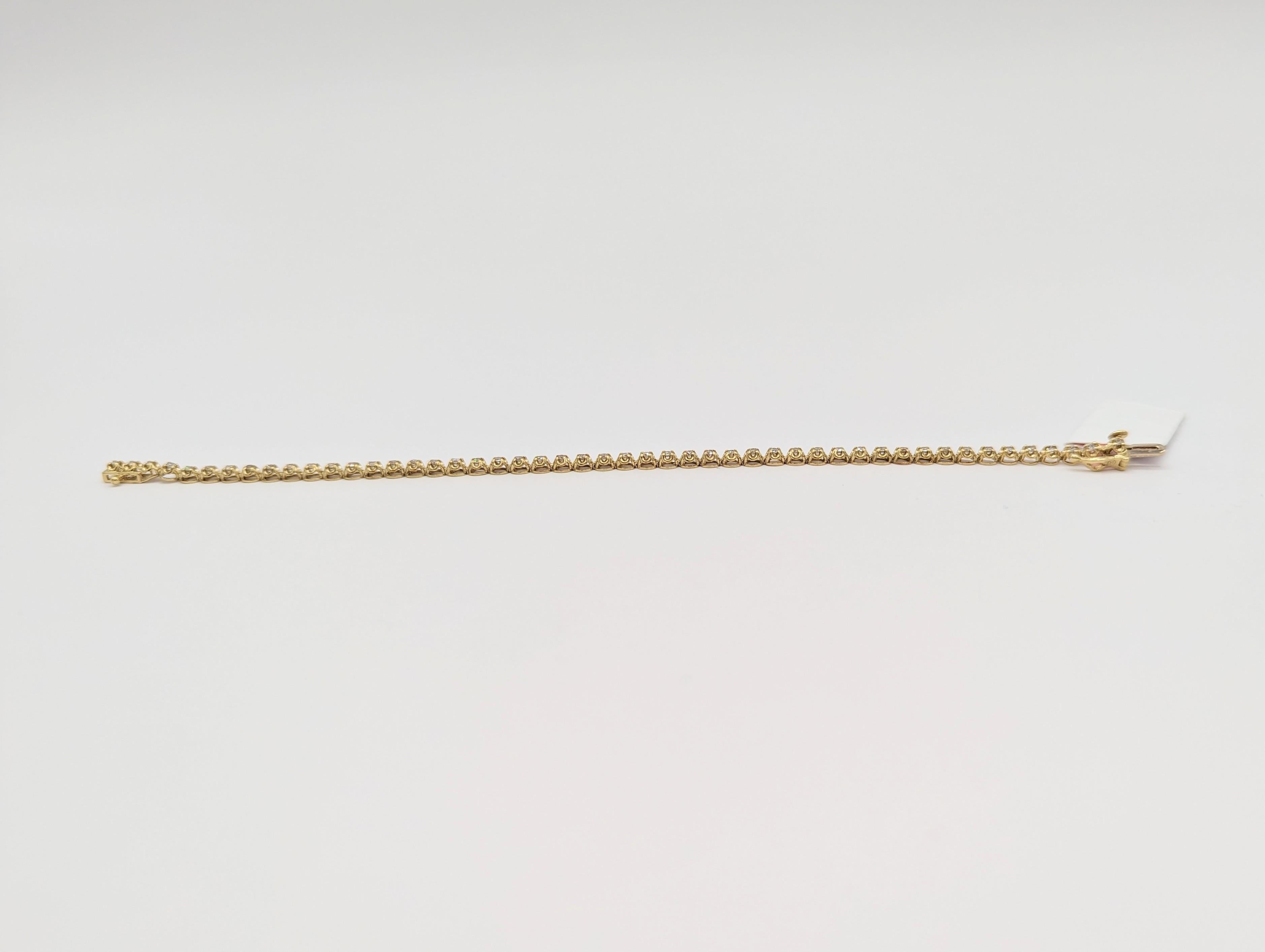 White Diamond Round Link Bracelet in 14K Yellow Gold In New Condition For Sale In Los Angeles, CA
