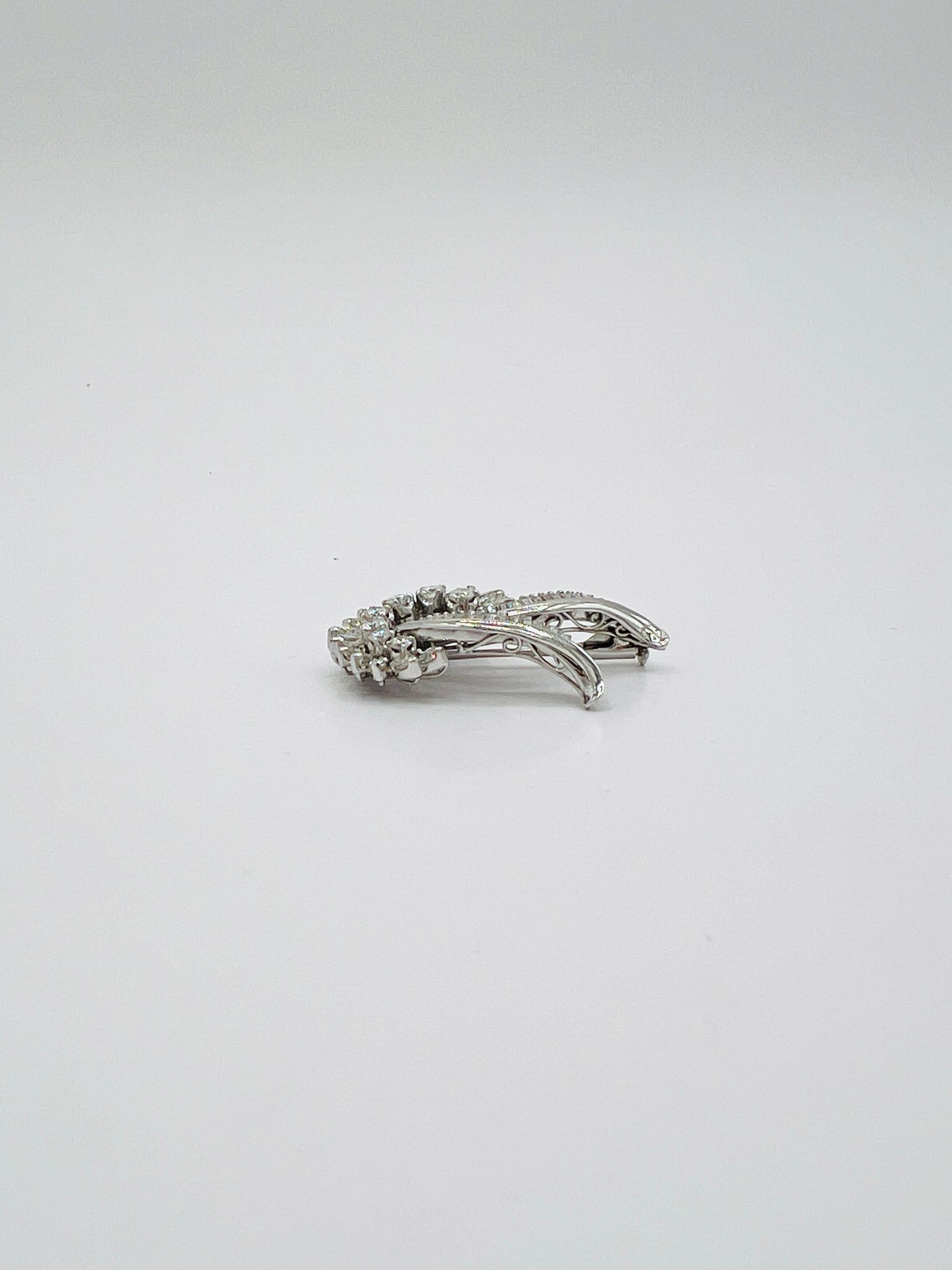 White Diamond Round, Marquise, and Baguette Brooch in Platinum In New Condition For Sale In Los Angeles, CA