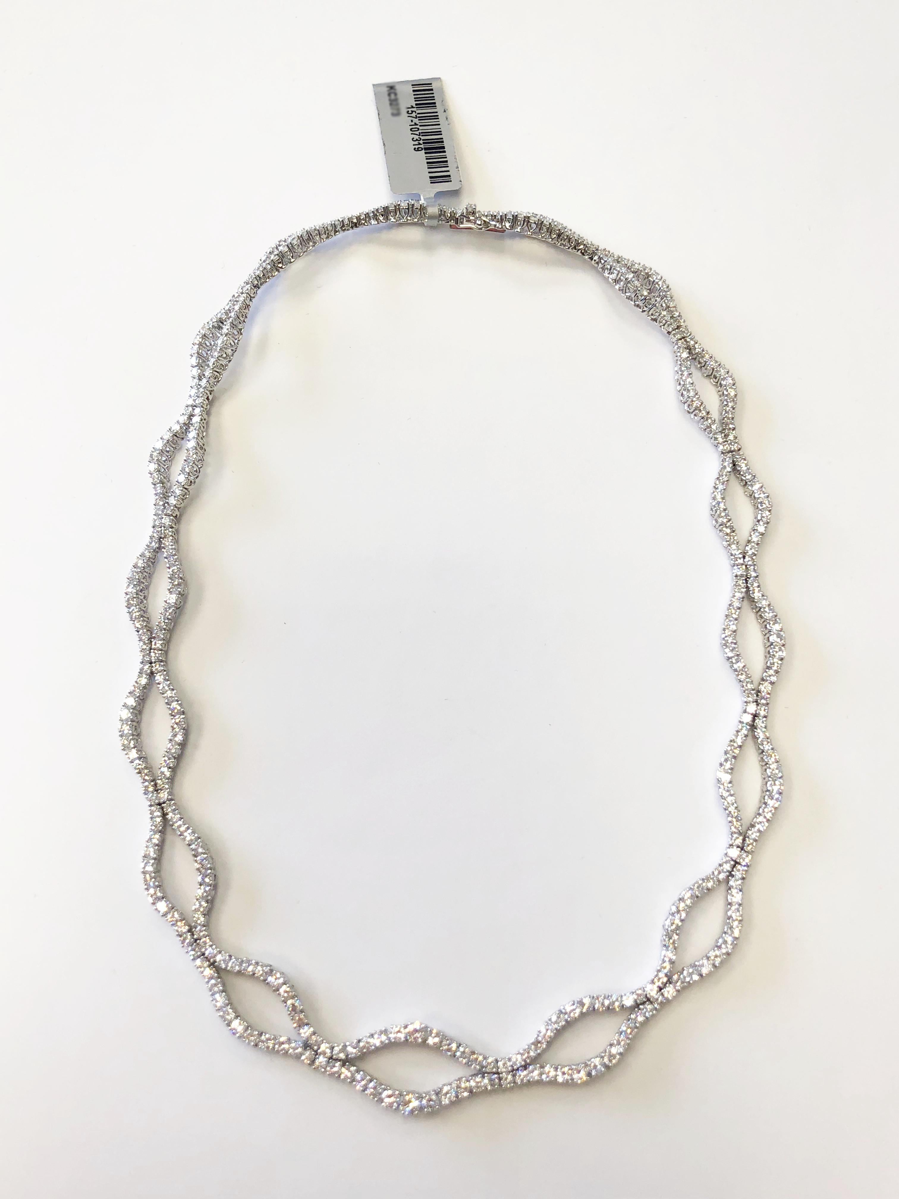 Round Cut White Diamond Round Necklace and Bracelet Set in Platinum