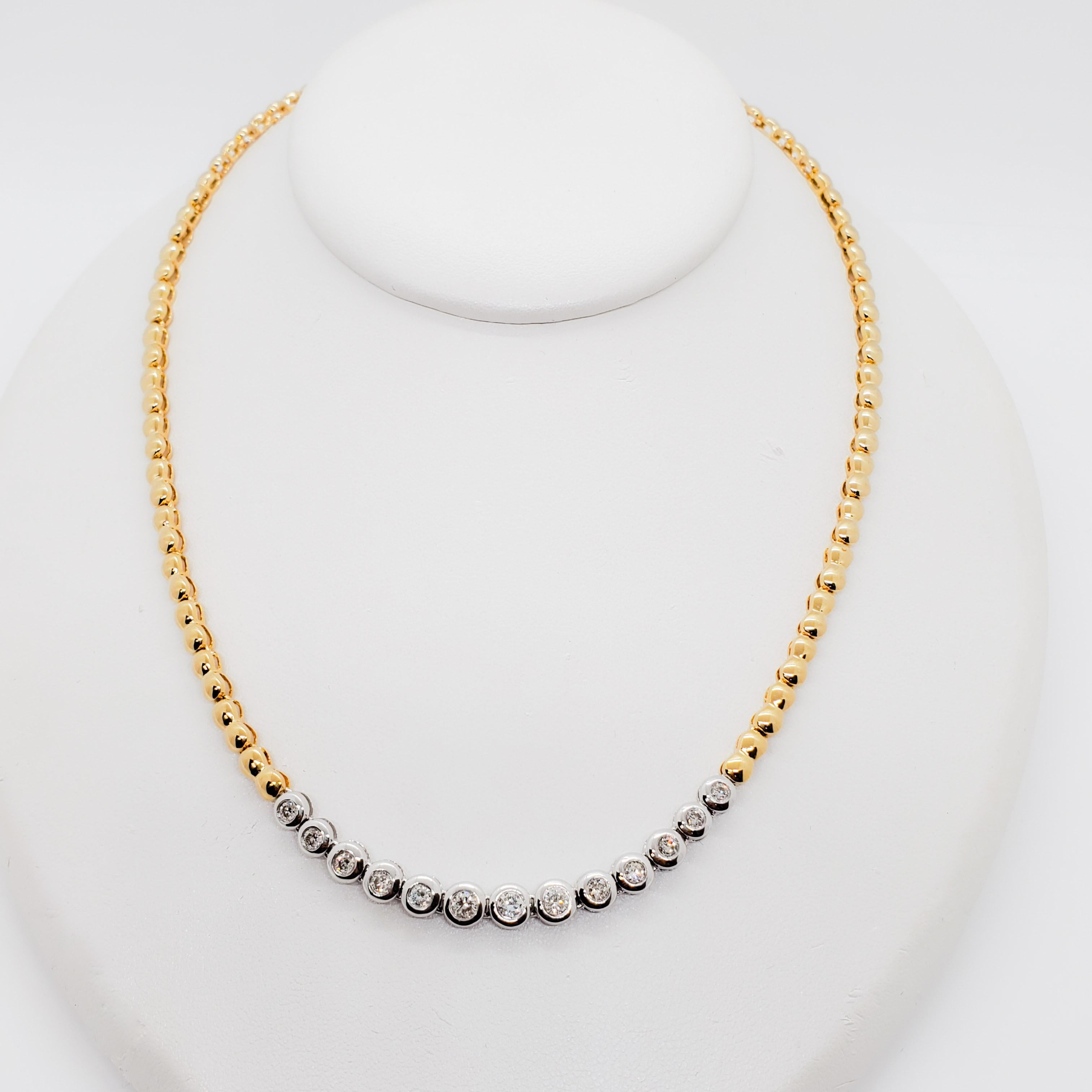 White Diamond Round Necklace in 14 Karat Two-Tone Gold In Excellent Condition For Sale In Los Angeles, CA