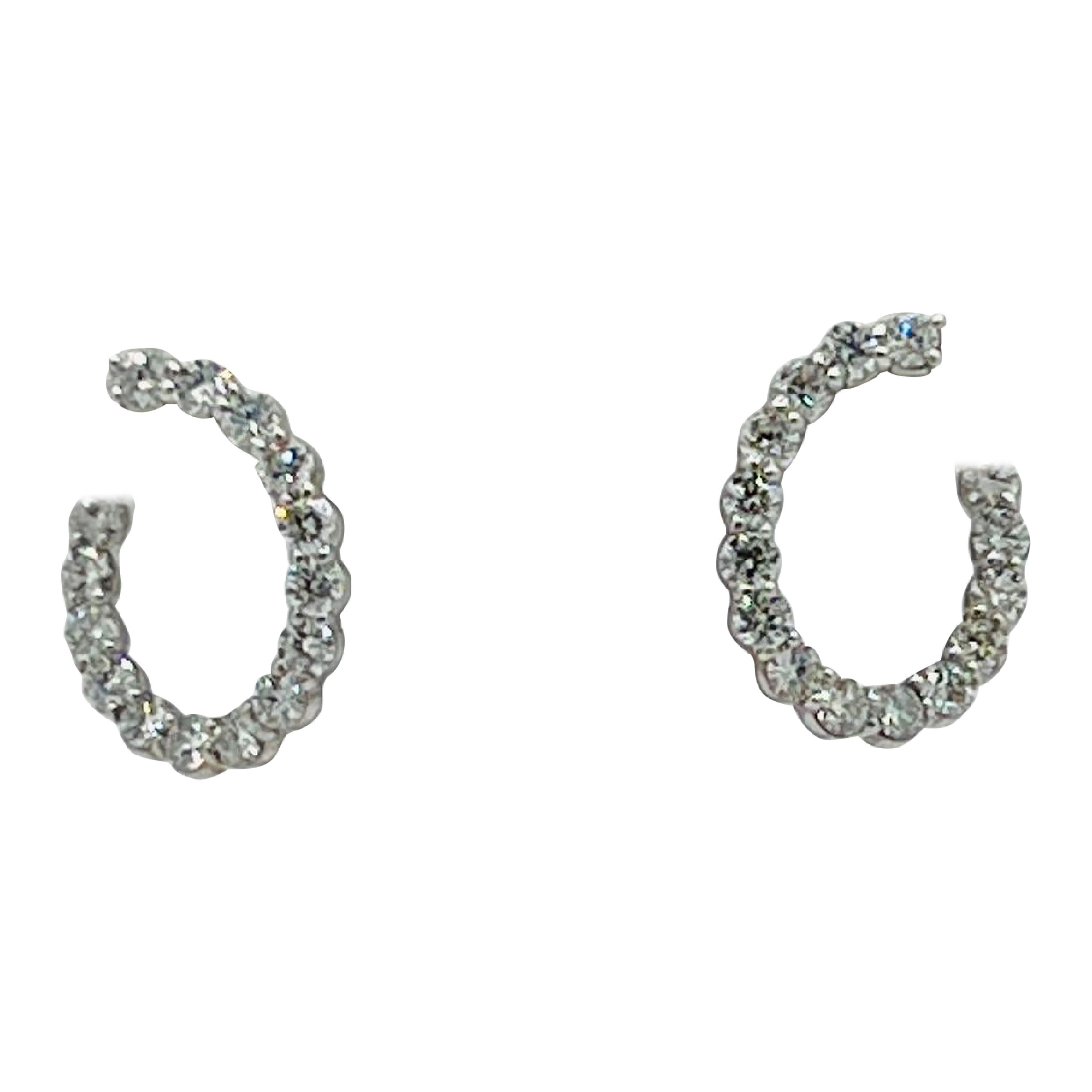 Weißer Diamant Rund Oval Twist Hoops in 14K Weißgold im Angebot