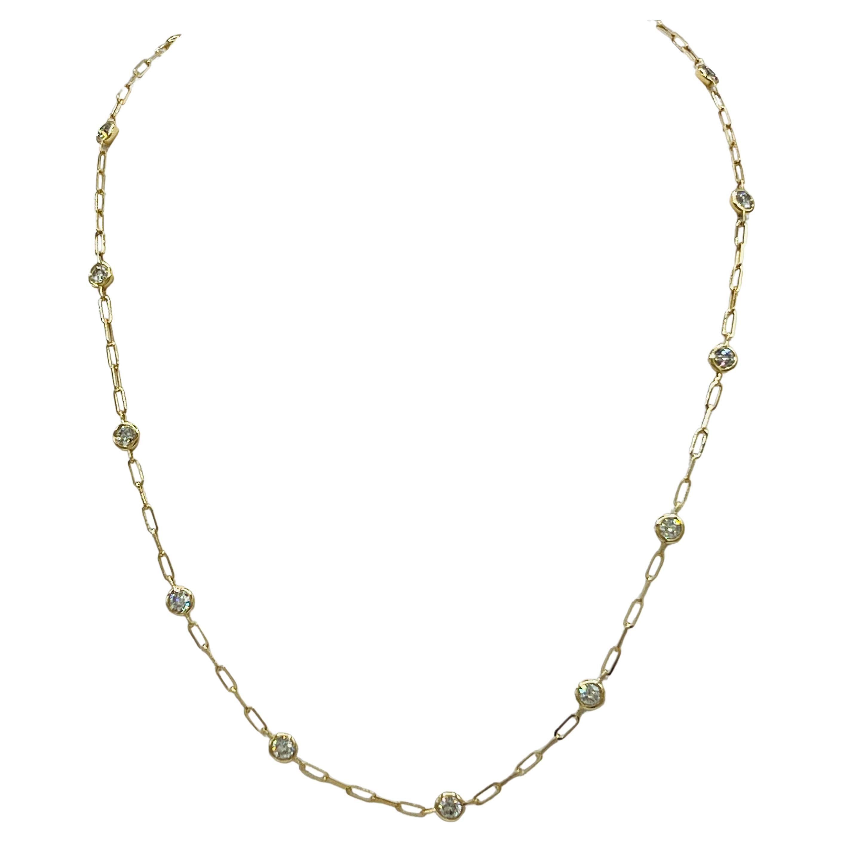 Halskette mit rundem Papier-Clip mit weißem Diamanten  In 14 Karat Gelbgold