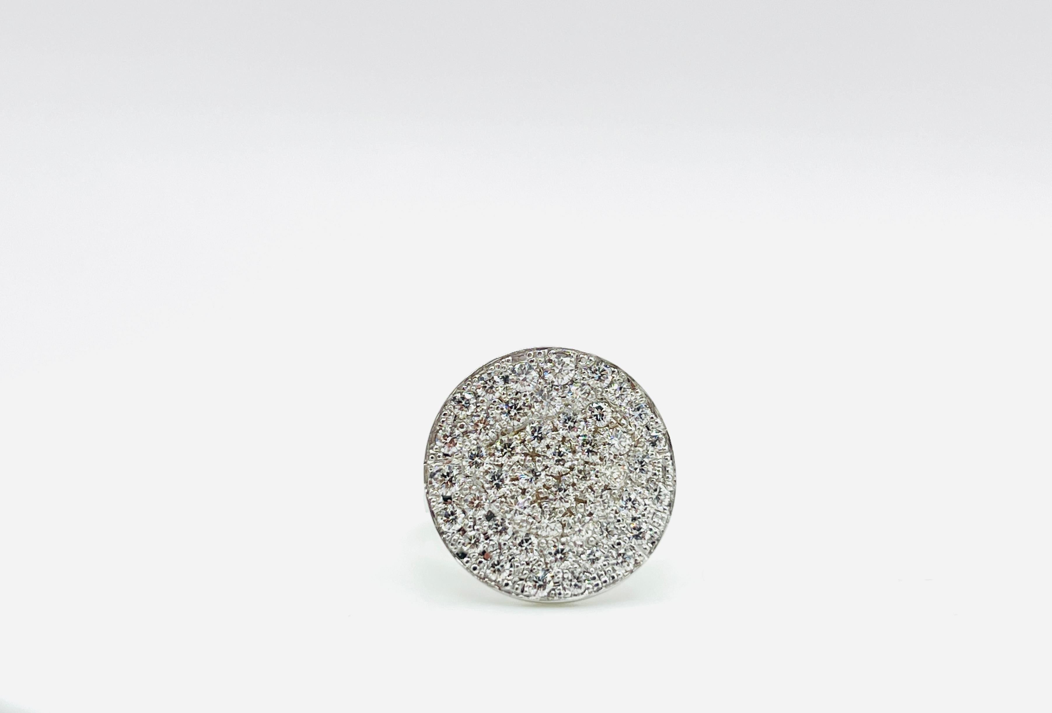 Anello in platino con diamante bianco rotondo in vendita 3