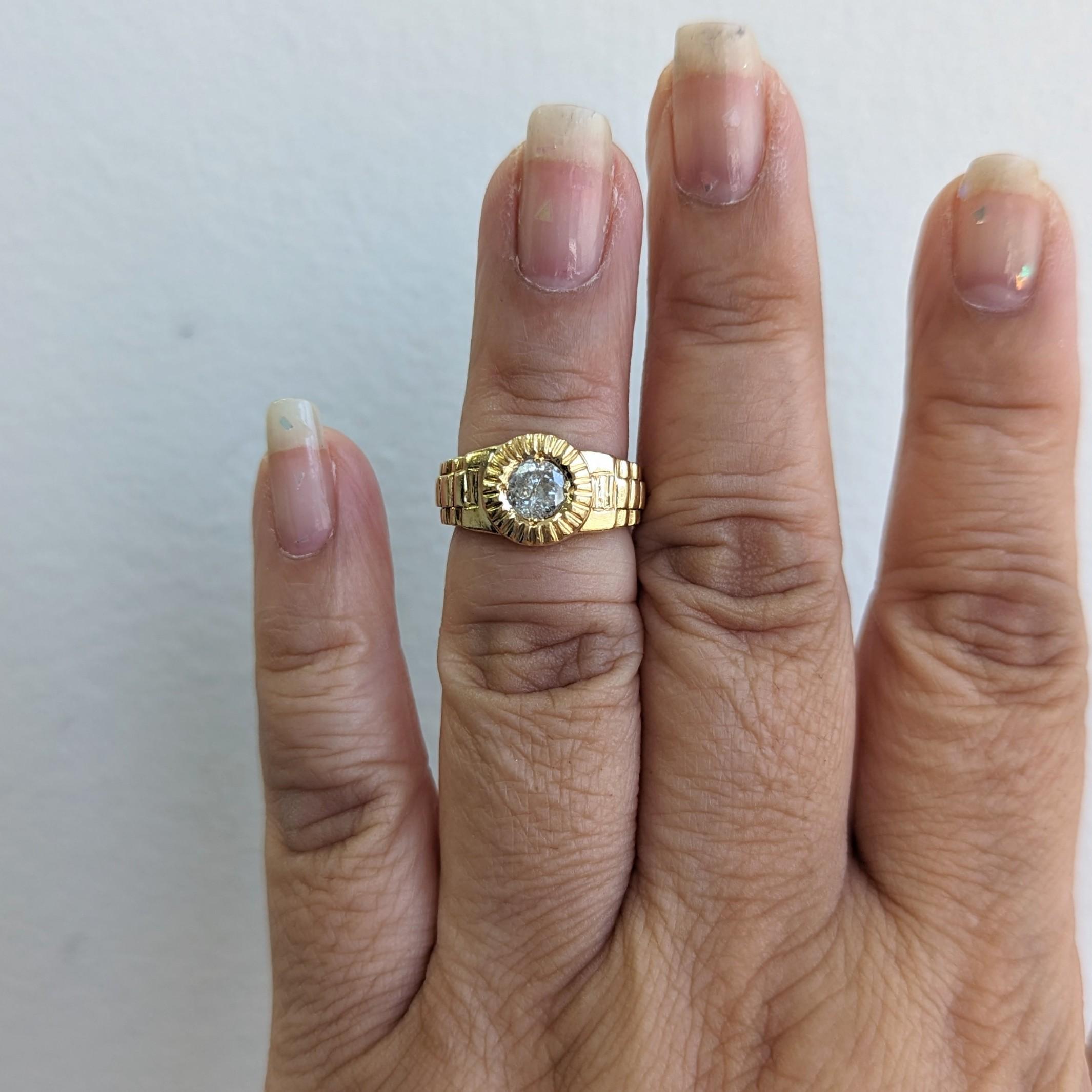 Beautiful white diamond round design ring handmade in 14k yellow gold.  Ring size 5.25.