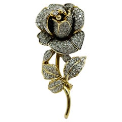 White Diamond Round Rose Brooch in 18K Yellow Gold