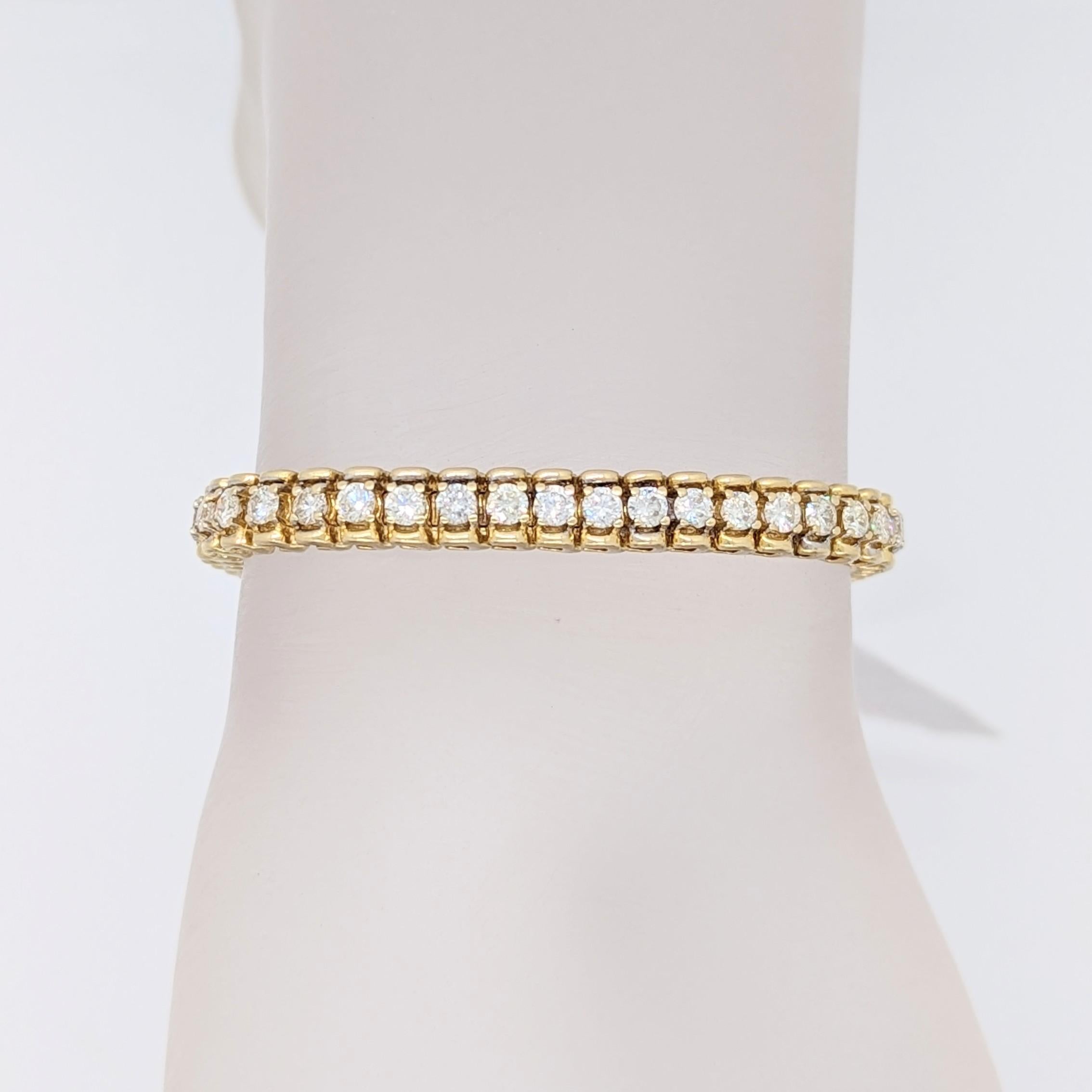 Bracelet tennis rond en or jaune 14 carats avec diamants blancs en vente 1