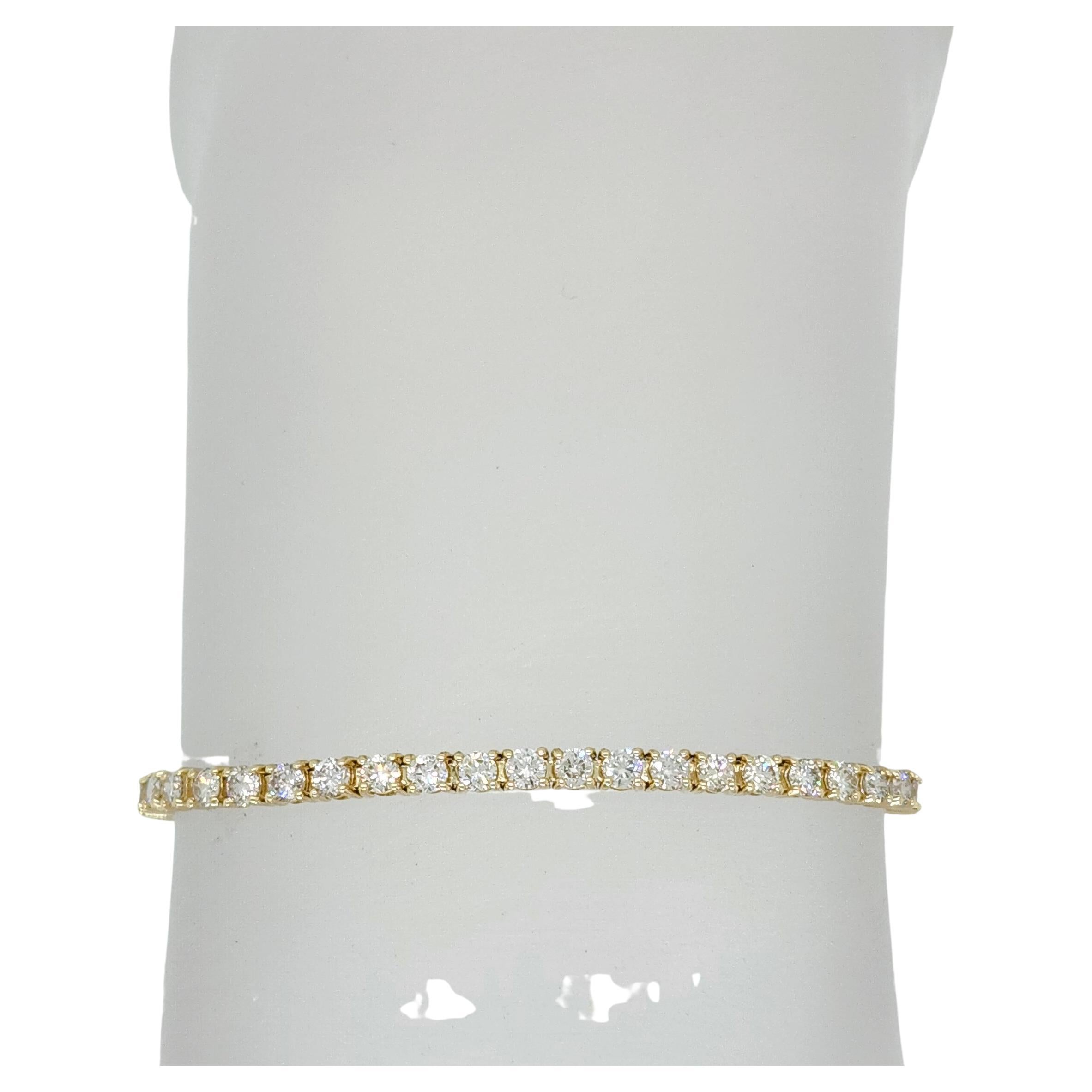 White Diamond Round Tennis Bracelet in 14k Yellow Gold