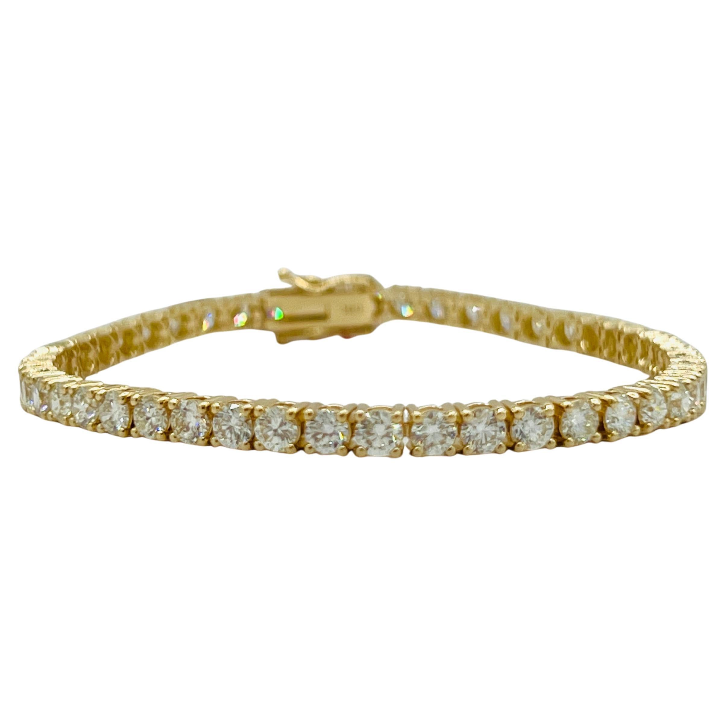 White Diamond Round Tennis Bracelet in 14K Yellow Gold