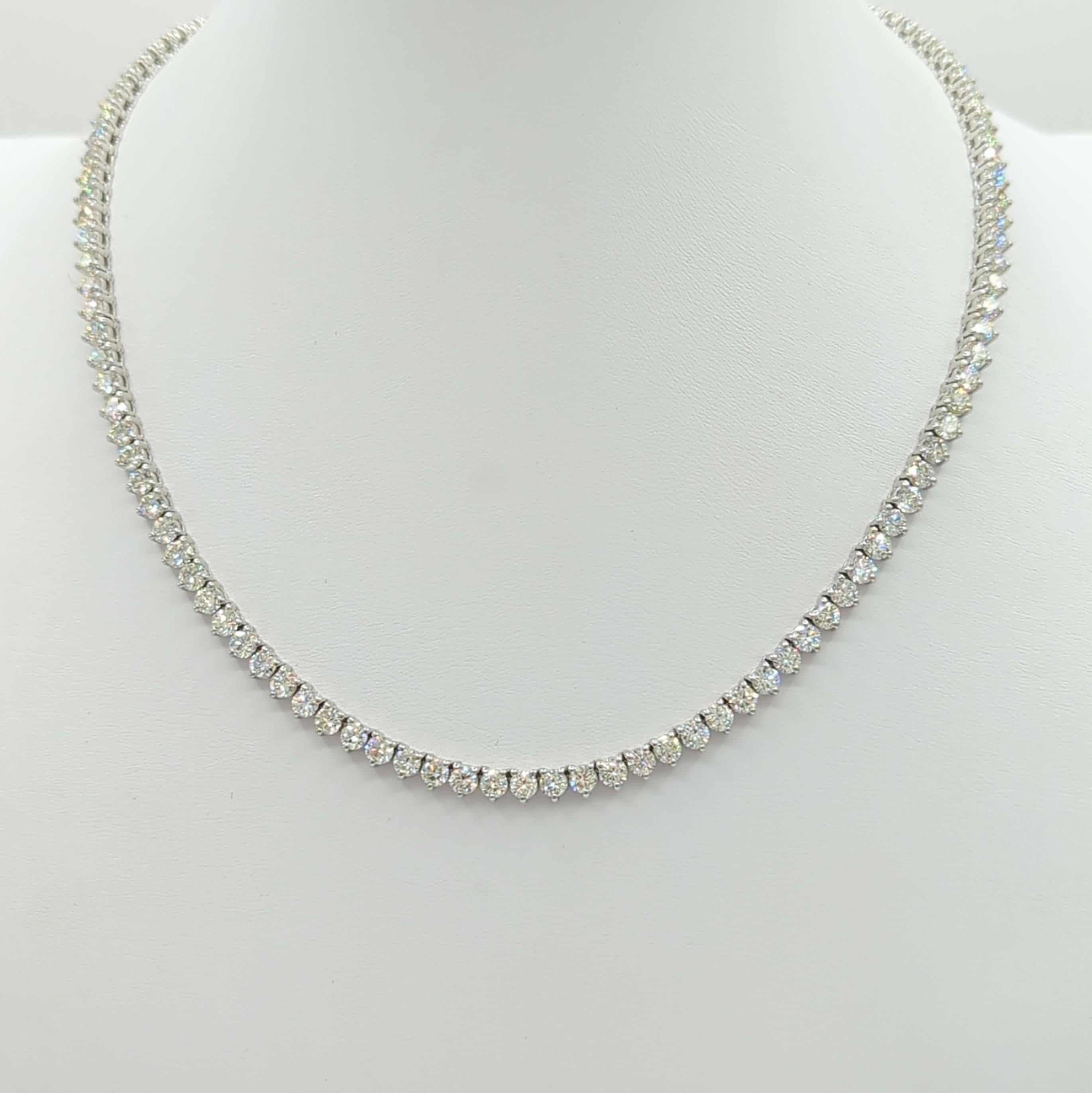 Collier de tennis rond en or blanc 14 carats avec diamants blancs Neuf - En vente à Los Angeles, CA