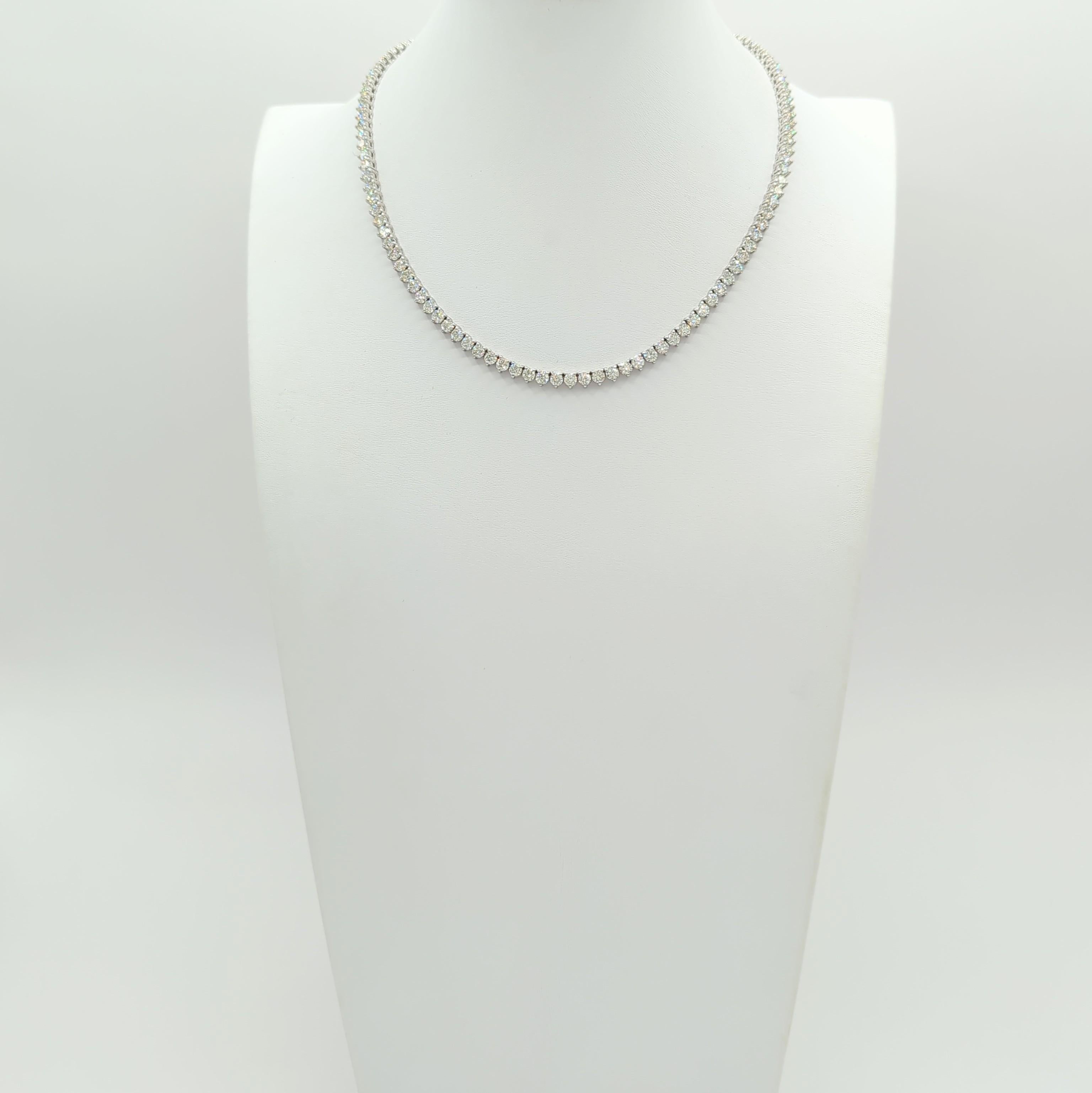 Collier de tennis rond en or blanc 14 carats avec diamants blancs Unisexe en vente