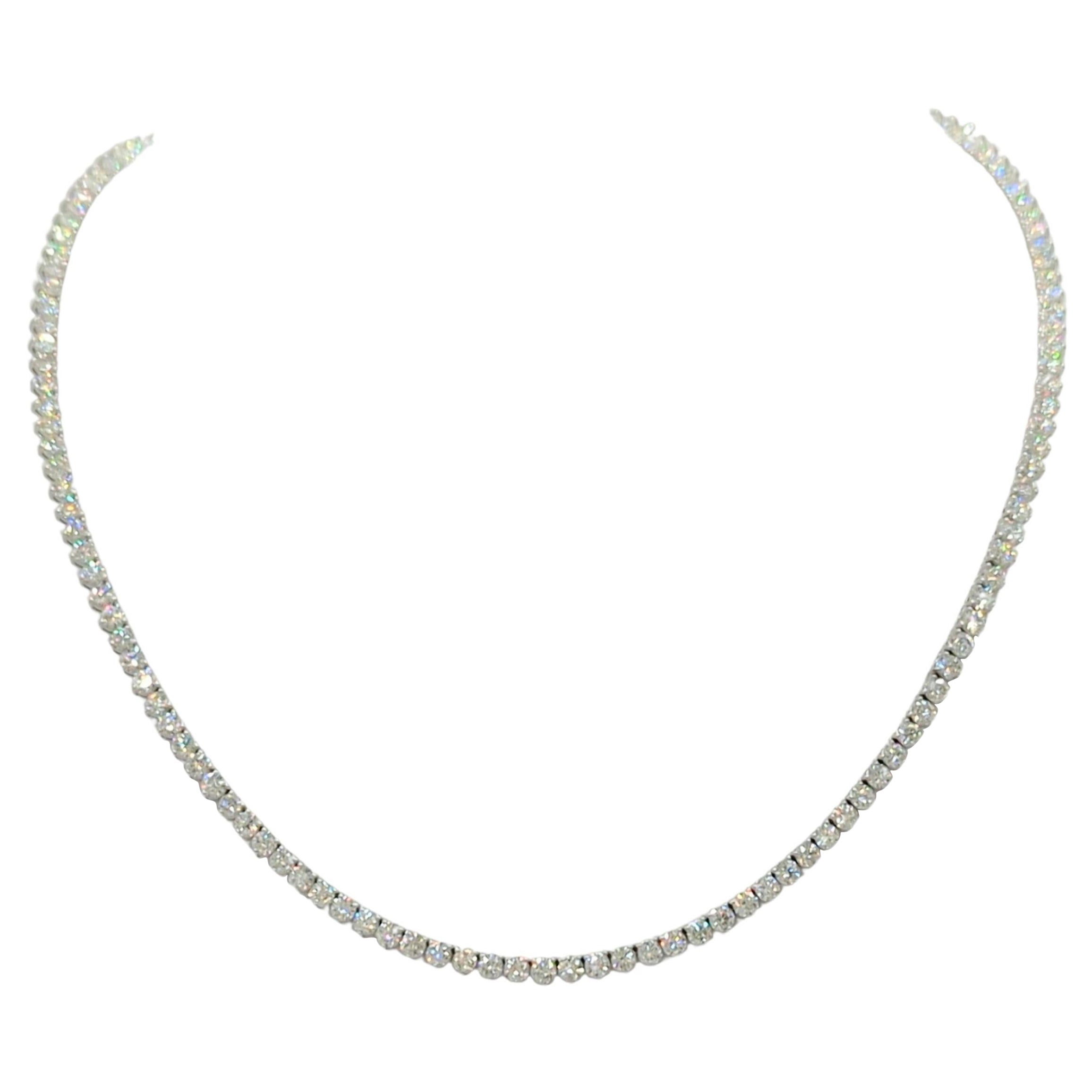 Collar de tenis redondo de diamantes blancos en oro blanco de 14 quilates