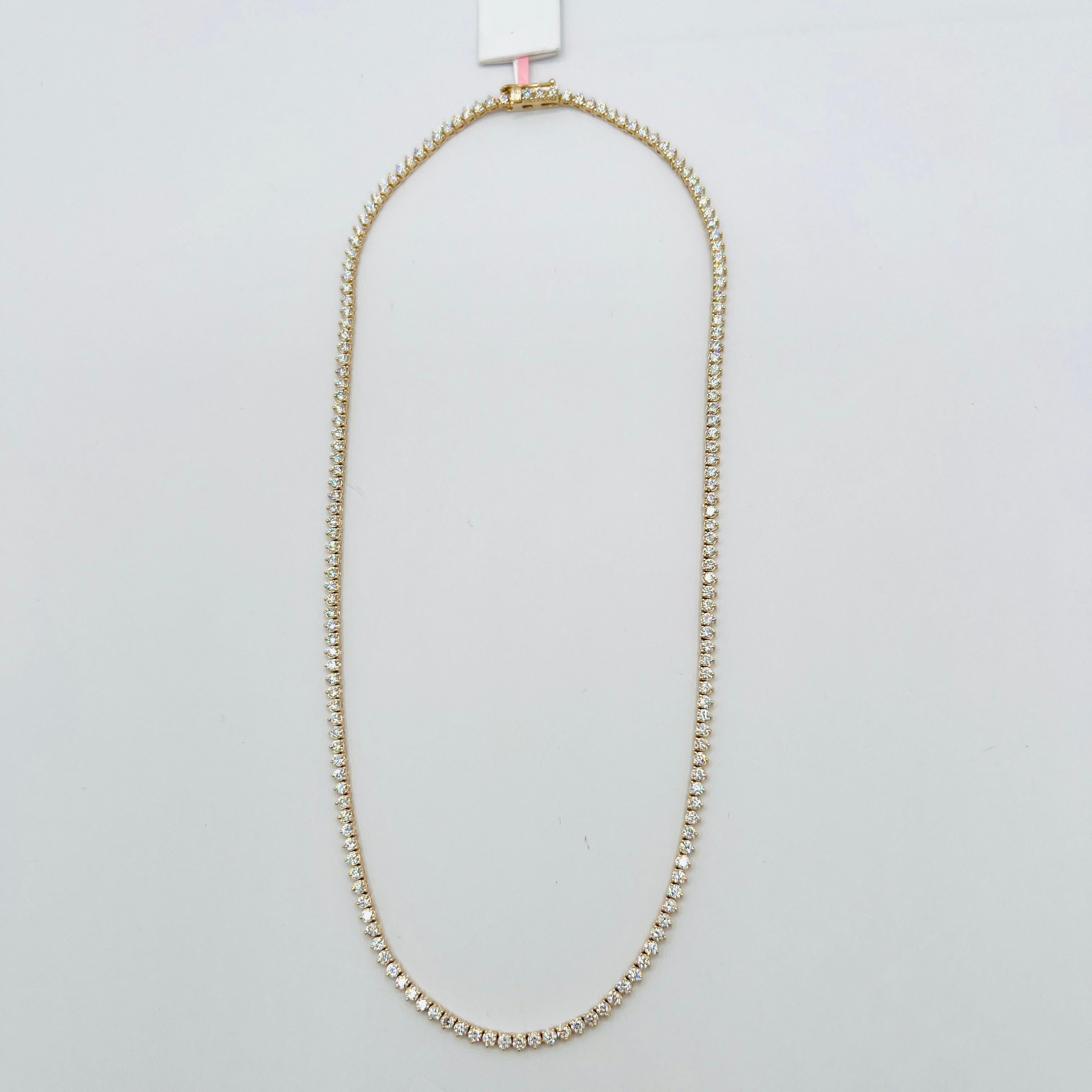 Collier tennis rond en or jaune 14 carats avec diamants blancs Unisexe en vente